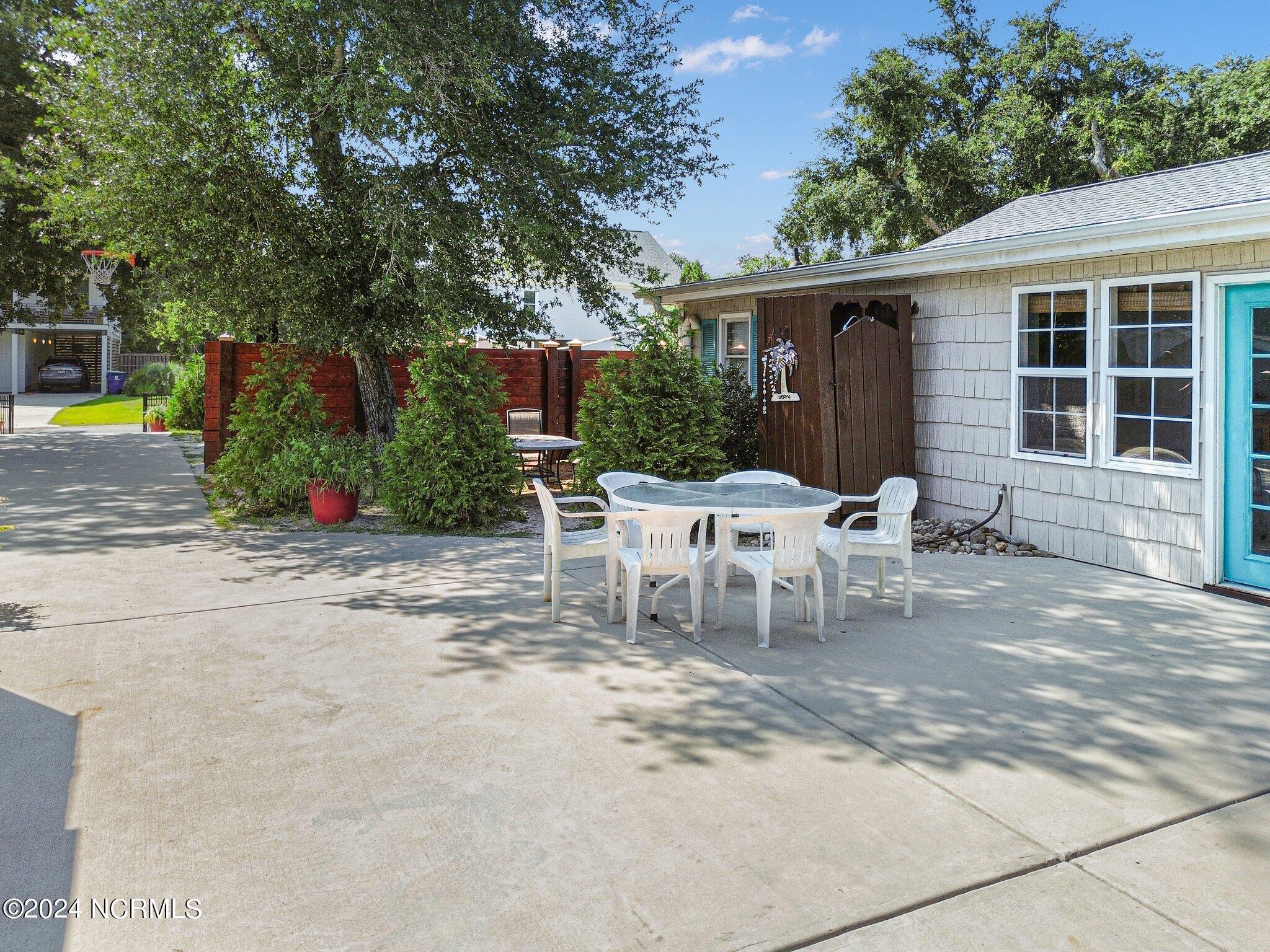 4403 E Oak Island Drive Unit: Lot 2