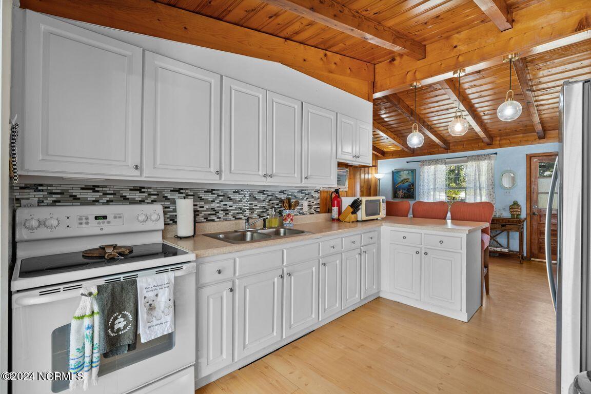 4403 E Oak Island Drive Unit: Lot 2