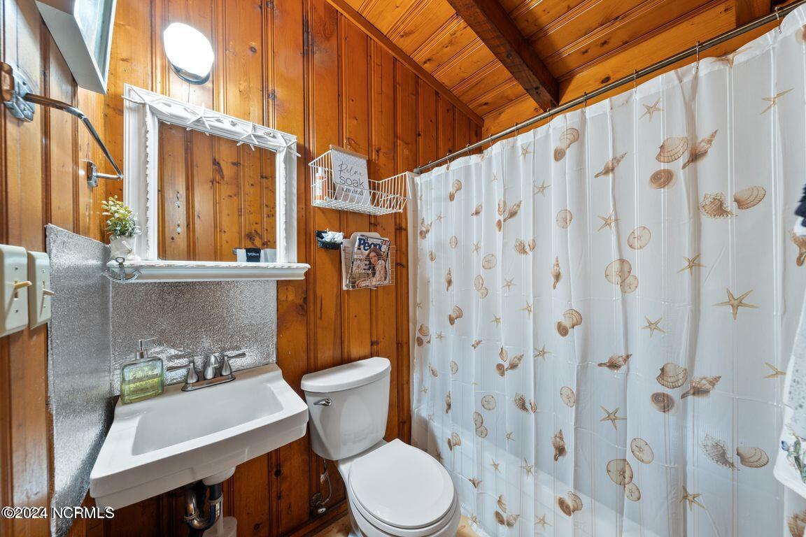 4403 E Oak Island Drive Unit: Lot 2