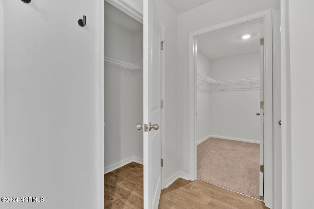 8340 E Highcroft Drive NE