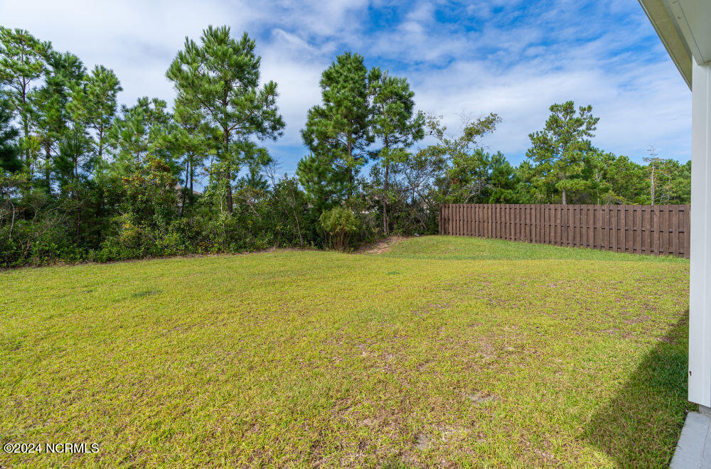 8340 E Highcroft Drive NE