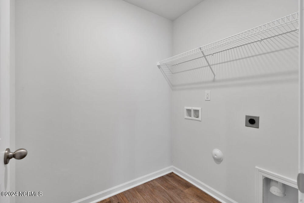 8340 E Highcroft Drive NE