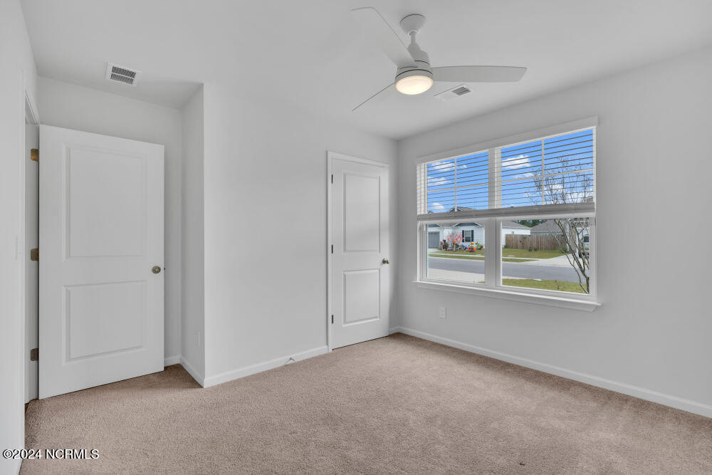 8340 E Highcroft Drive NE