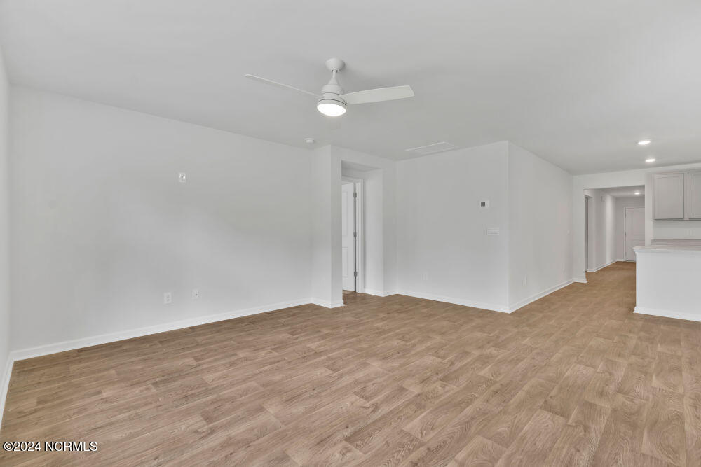 8340 E Highcroft Drive NE