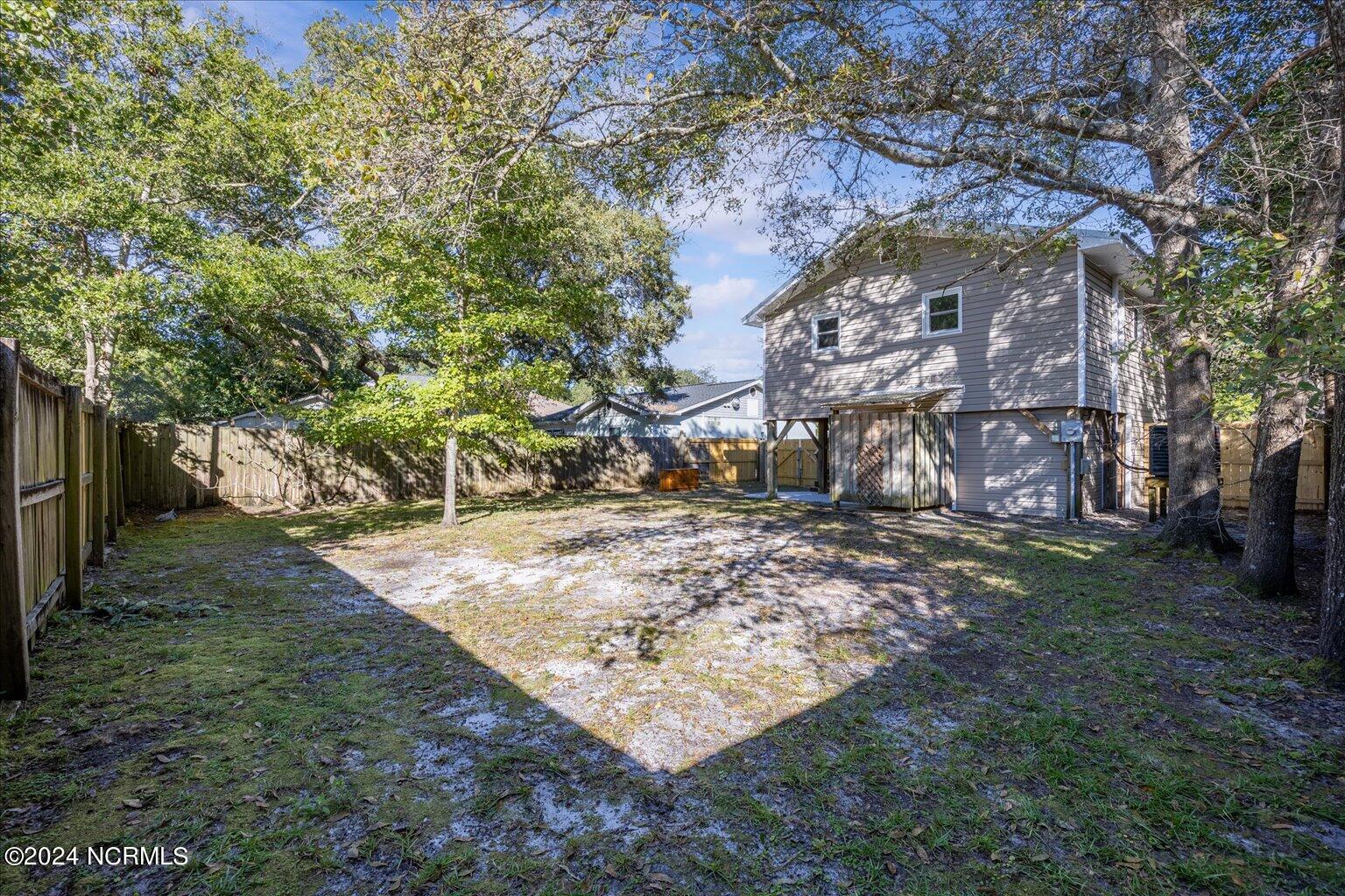 135 NW 3rd Street