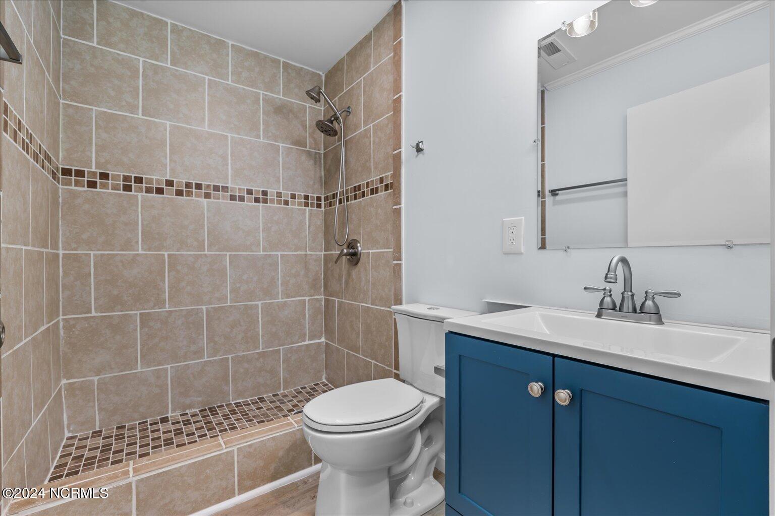 135 NW 3rd Street