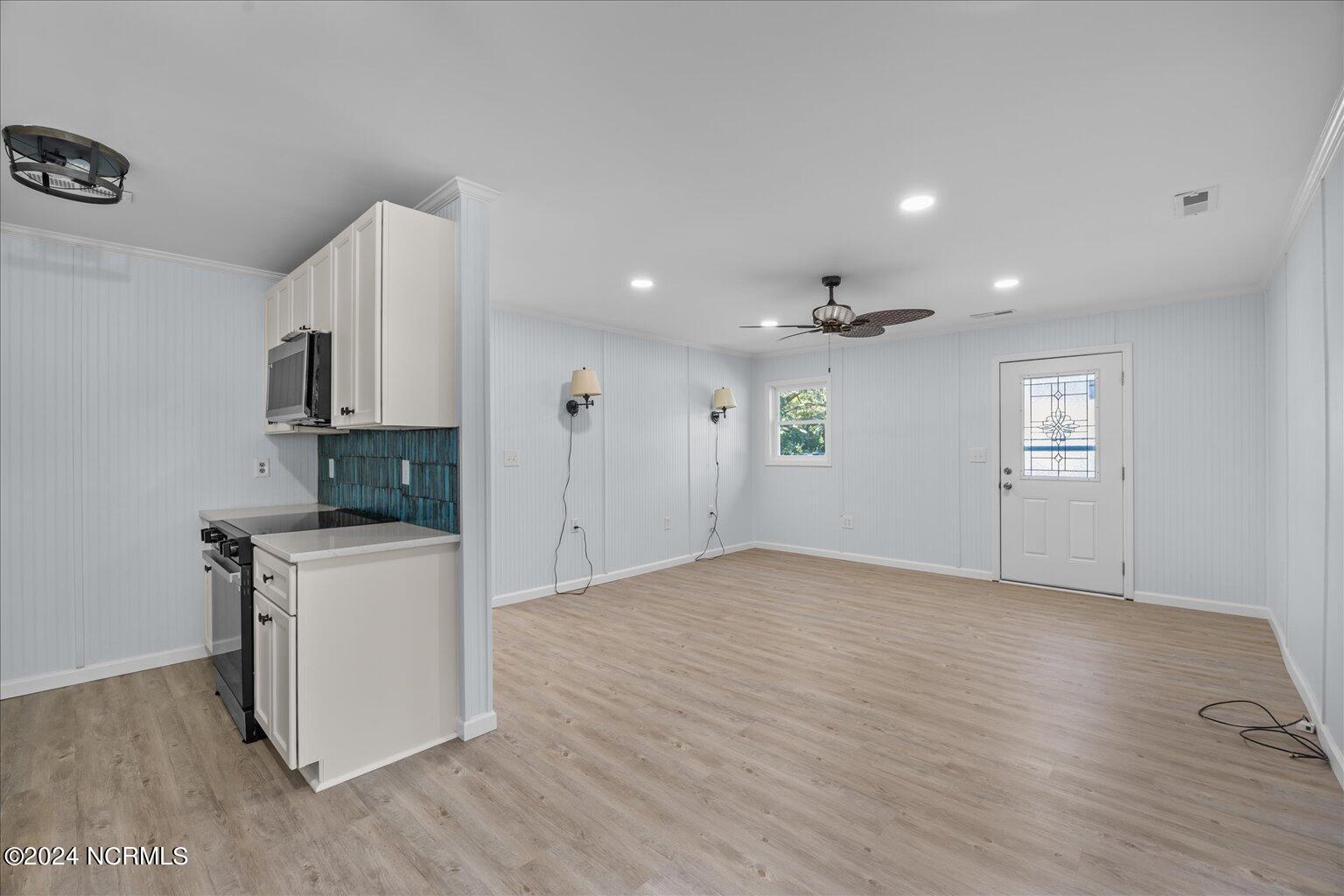 135 NW 3rd Street