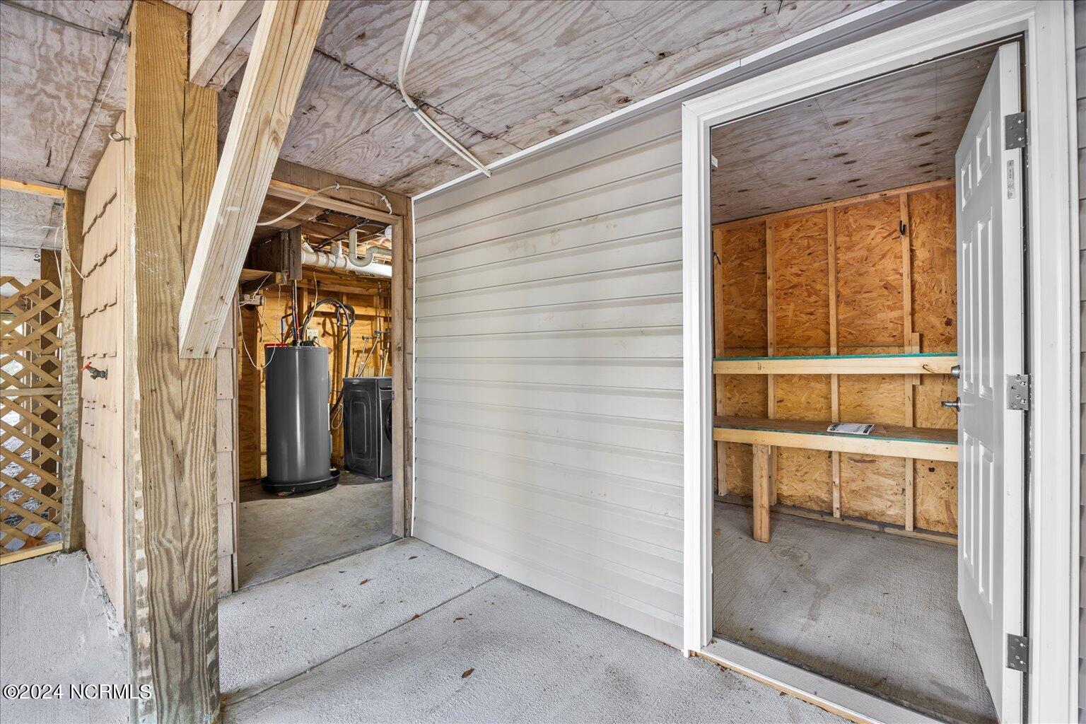 135 NW 3rd Street