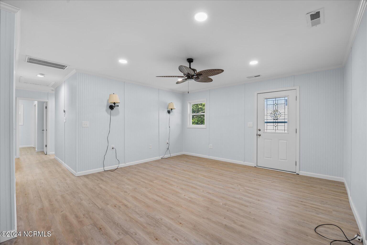 135 NW 3rd Street