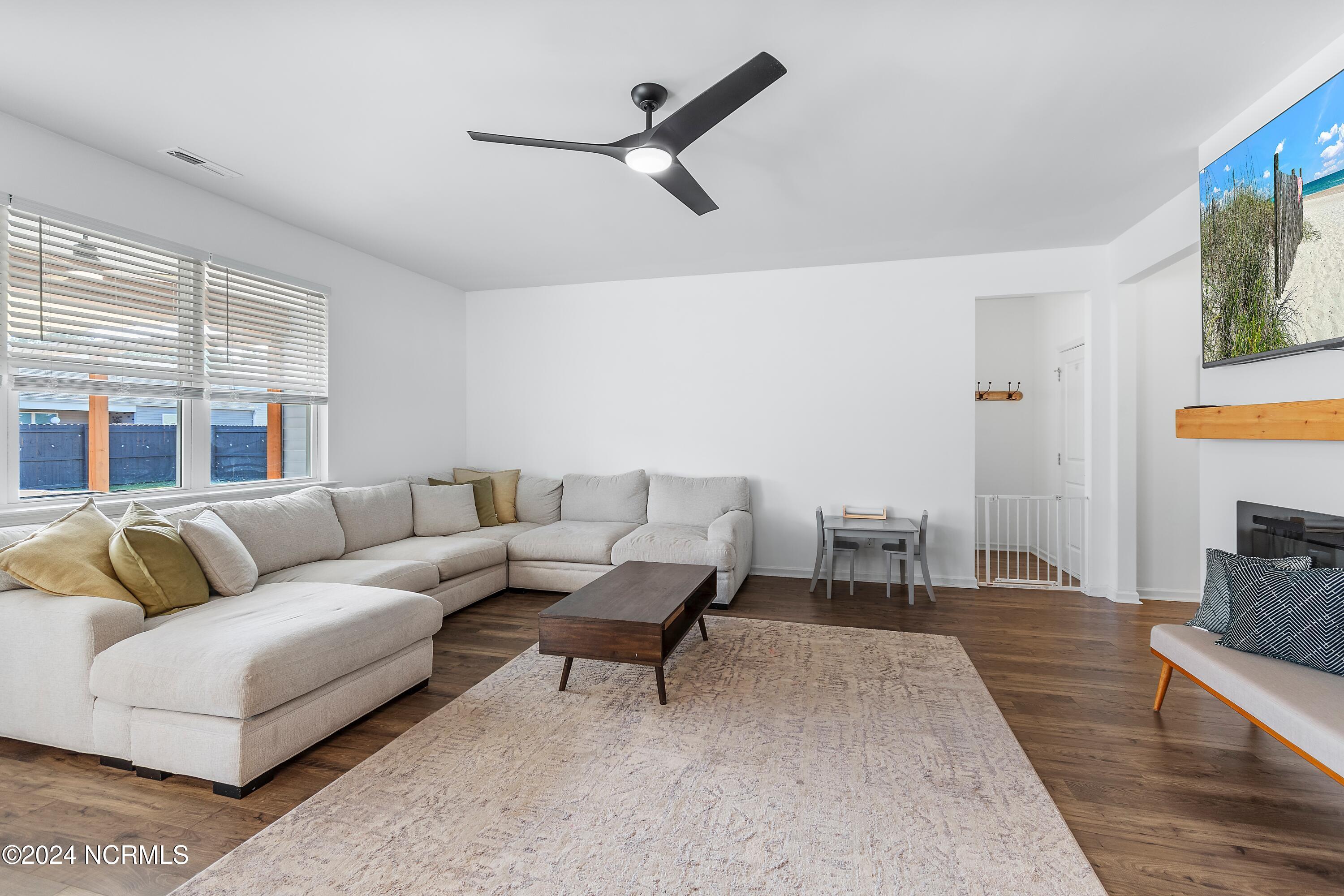 1120 Marilla Drive