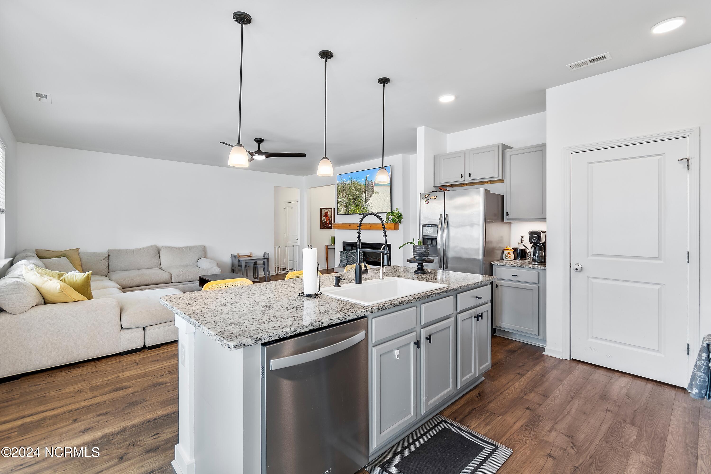 1120 Marilla Drive