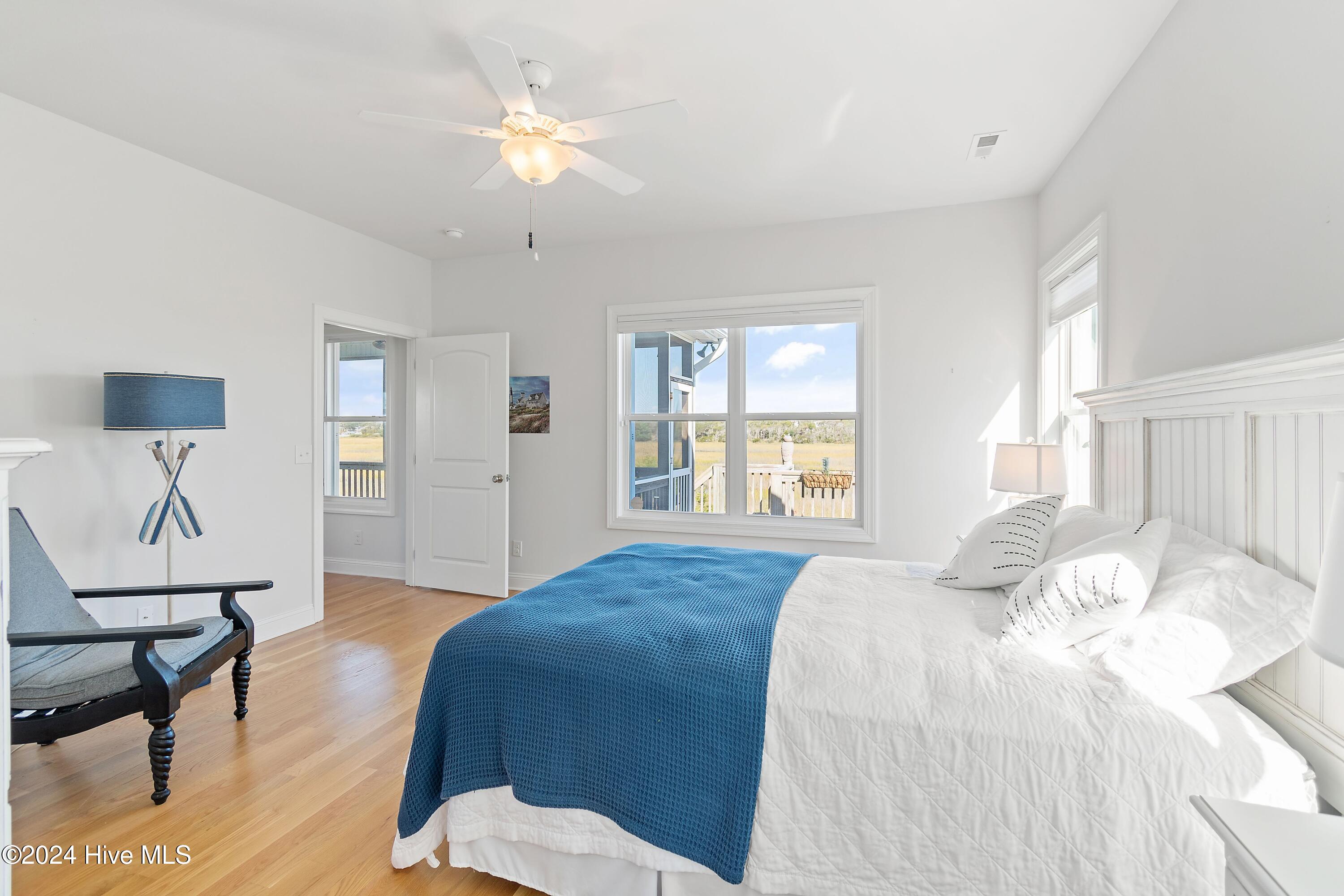 1020 W Pelican Drive