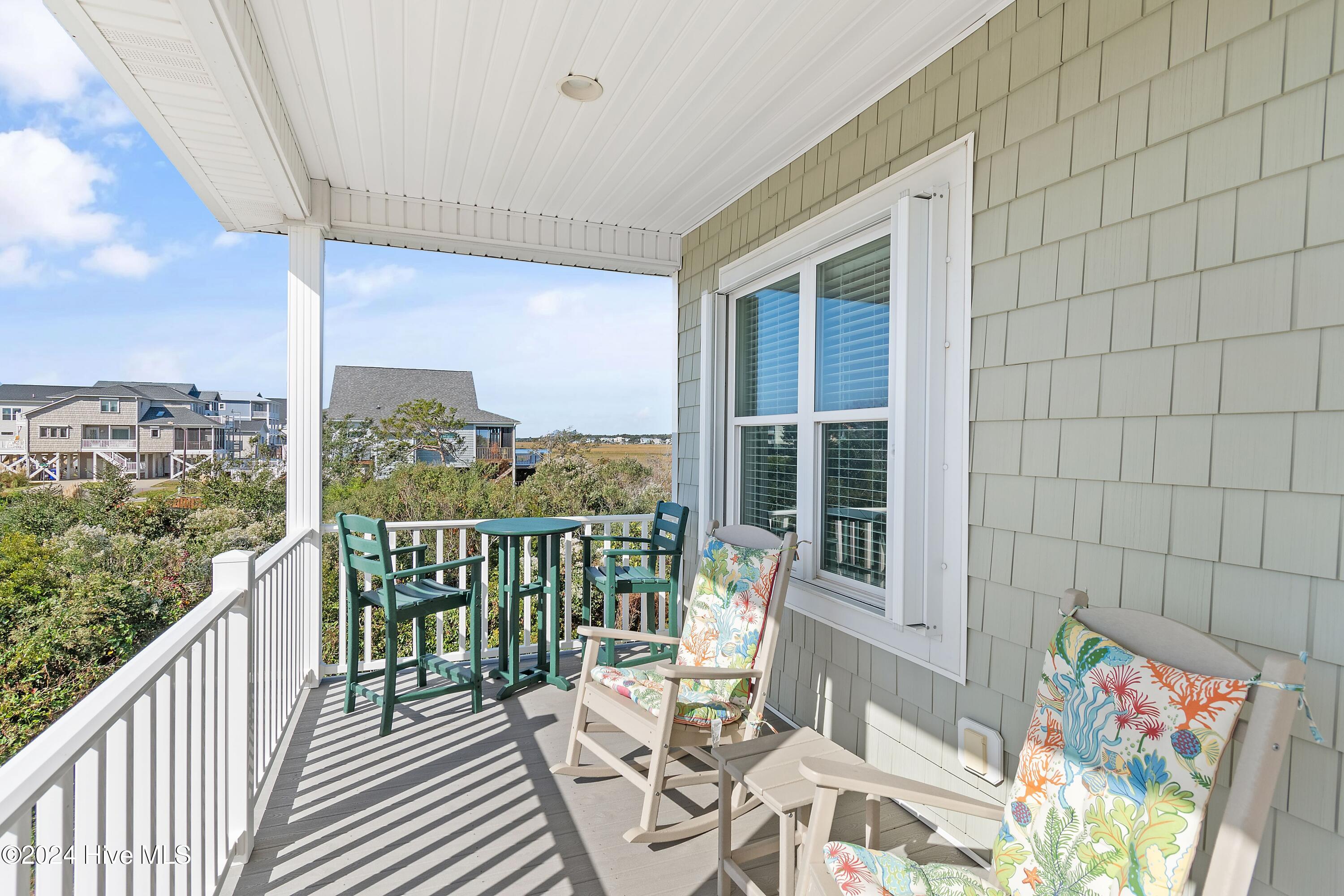 1020 W Pelican Drive