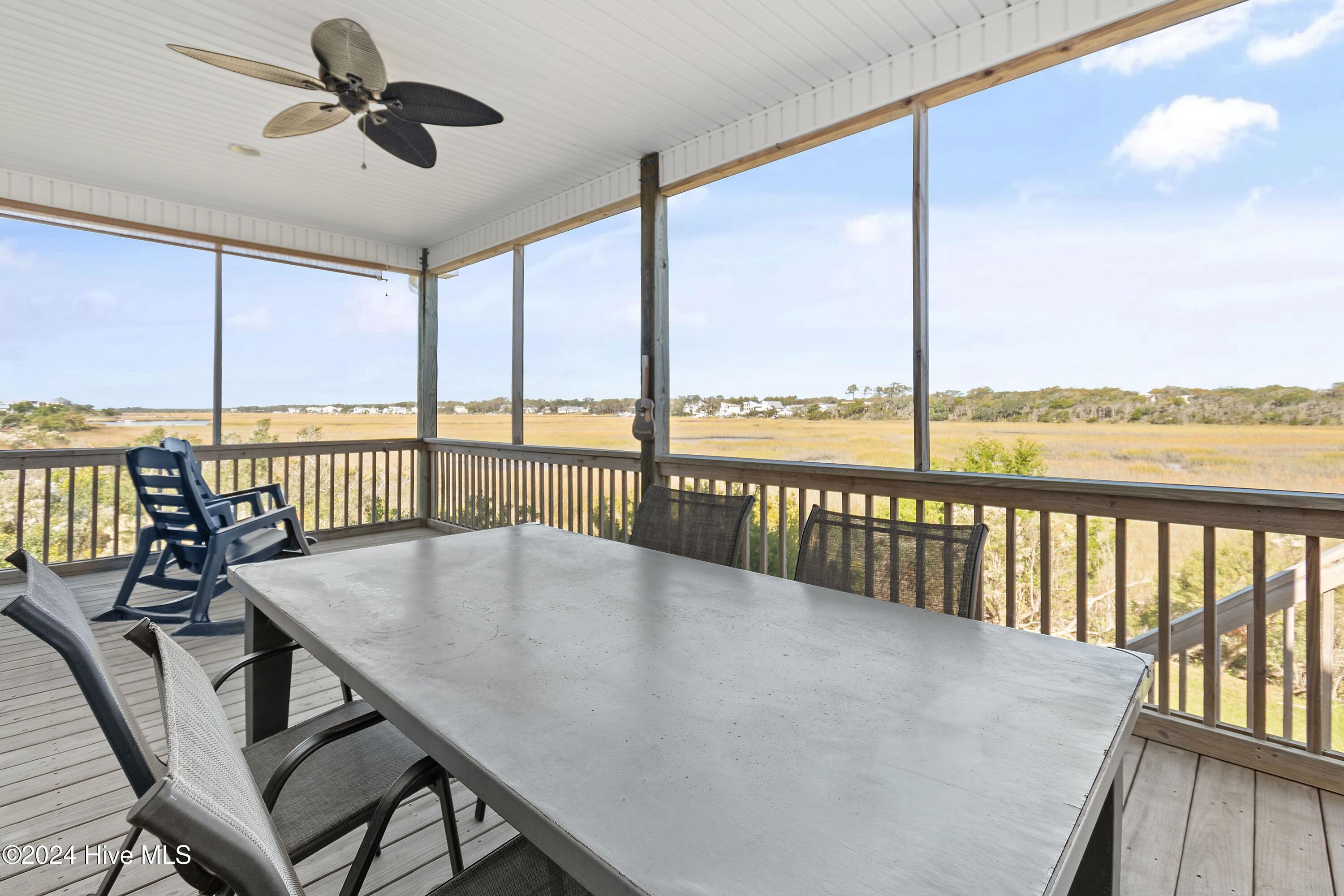 1020 W Pelican Drive