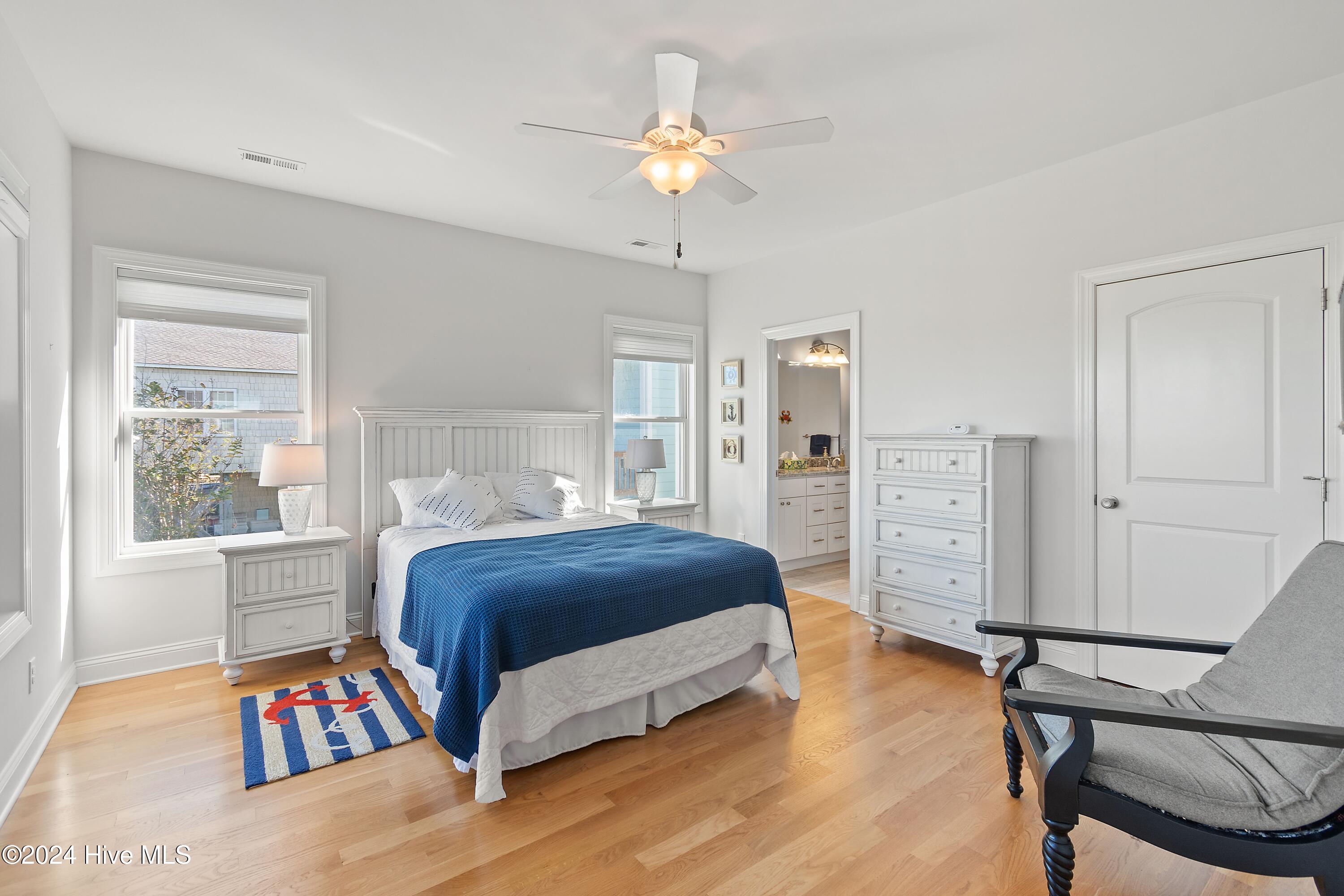 1020 W Pelican Drive