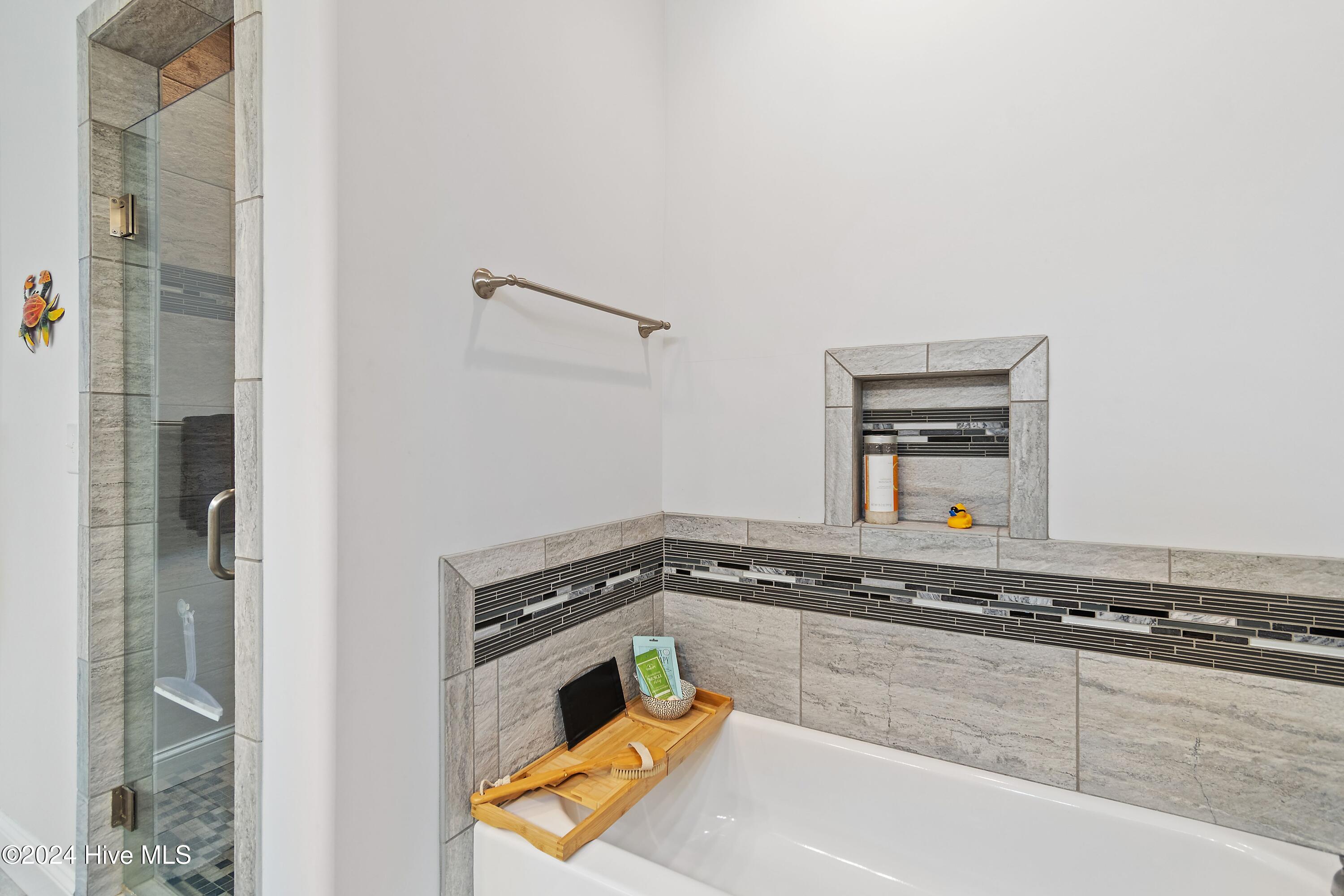 1020 W Pelican Drive