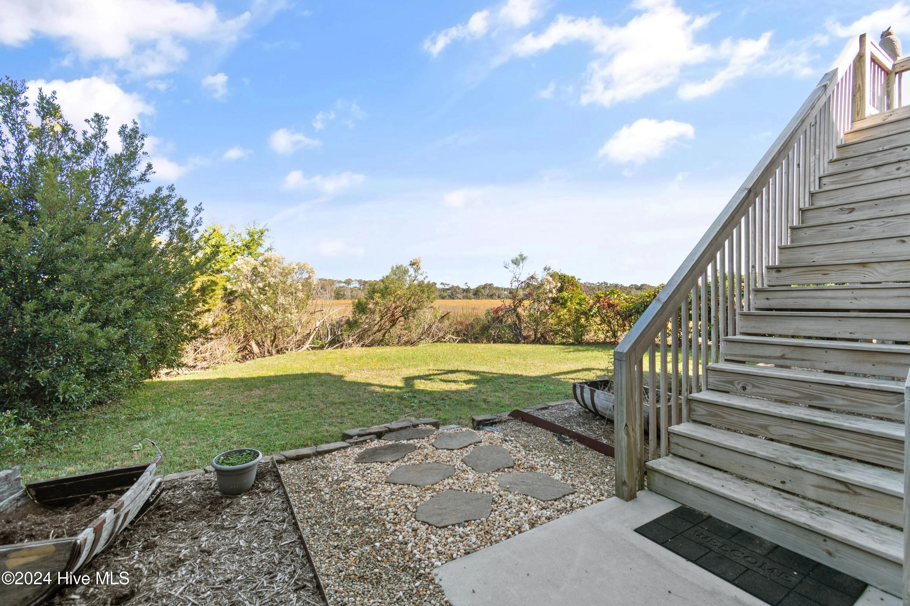 1020 W Pelican Drive