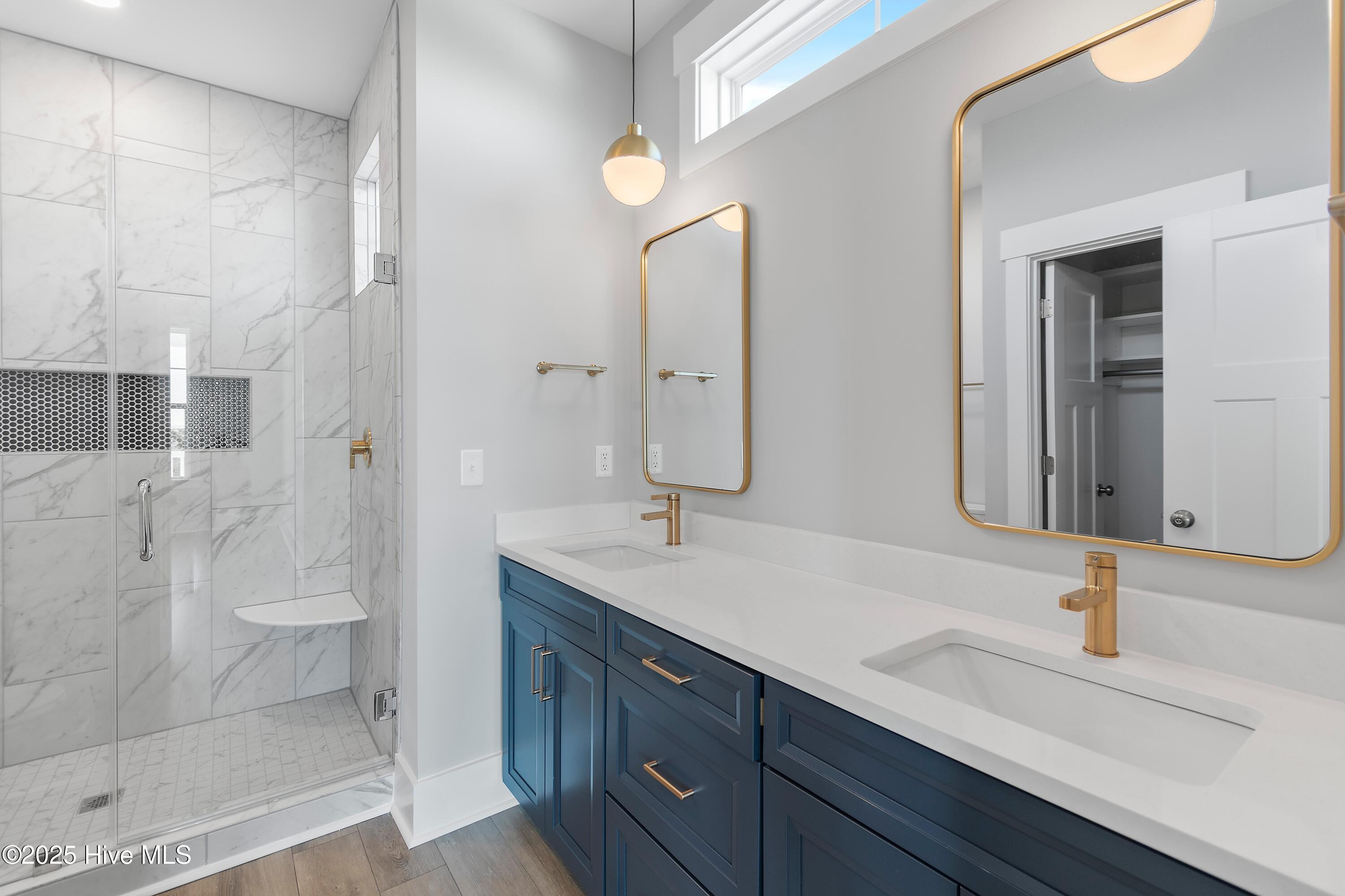 5513 E Pelican Drive