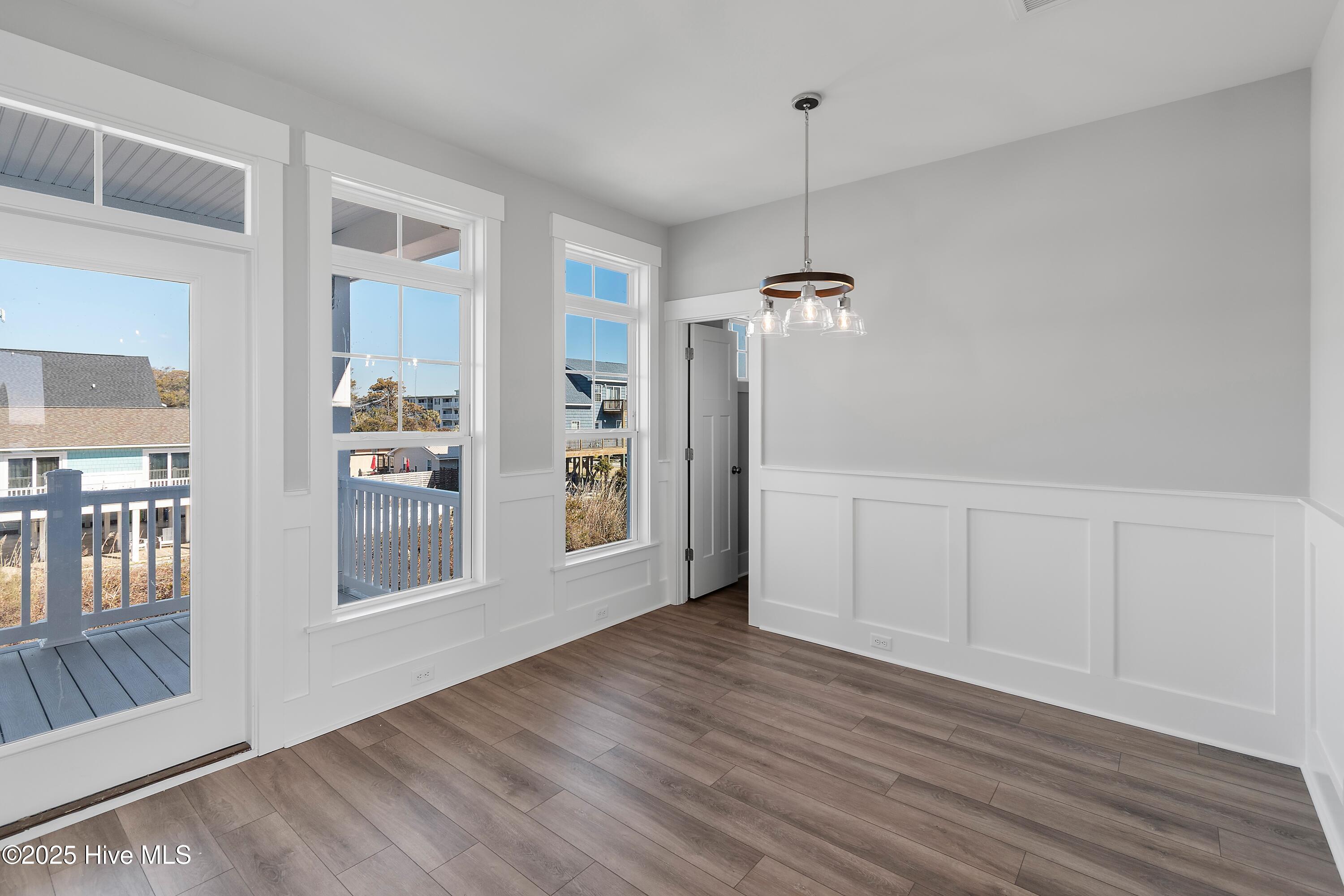 5513 E Pelican Drive