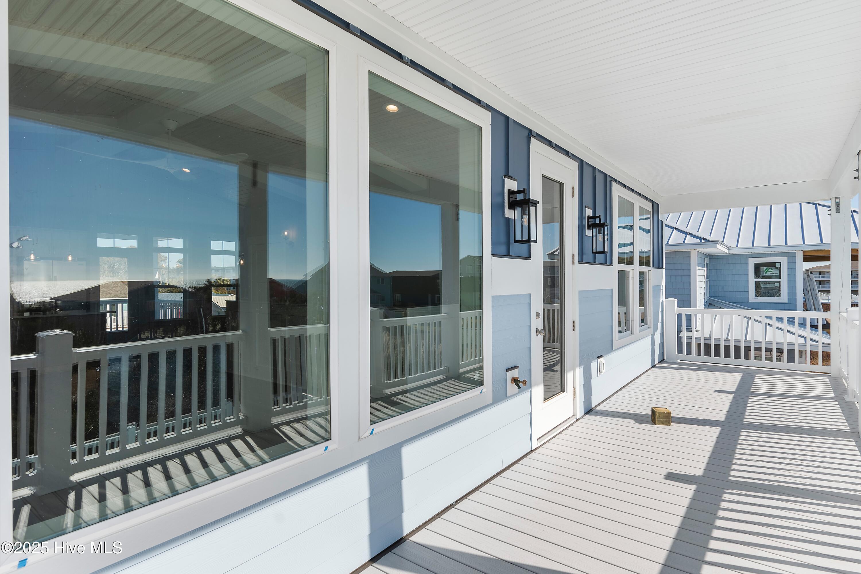 5513 E Pelican Drive