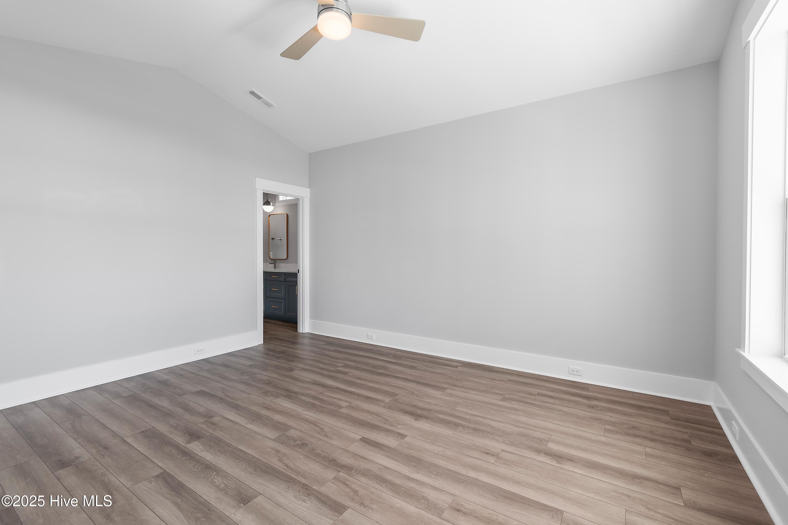 5513 E Pelican Drive