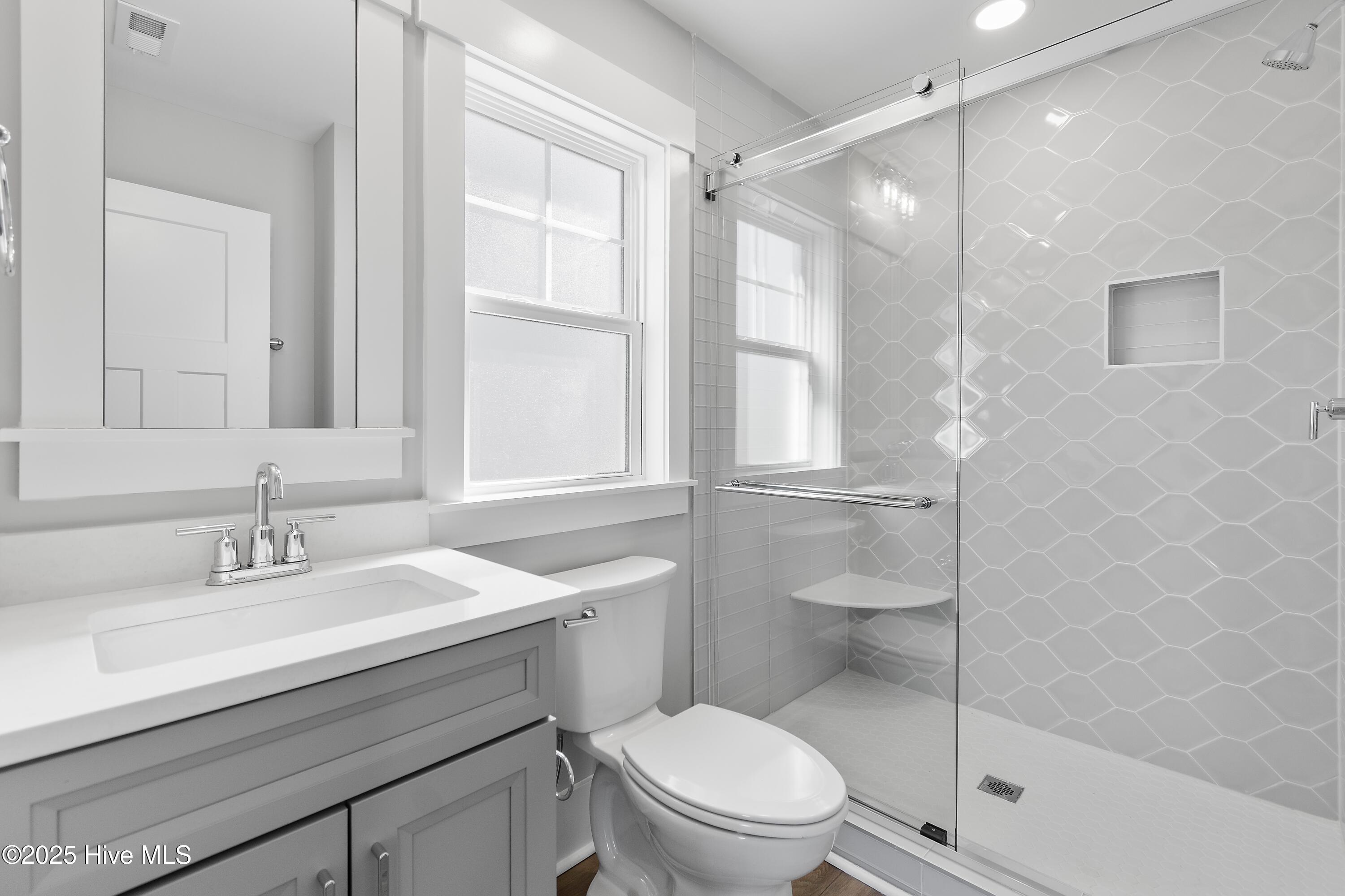 5513 E Pelican Drive