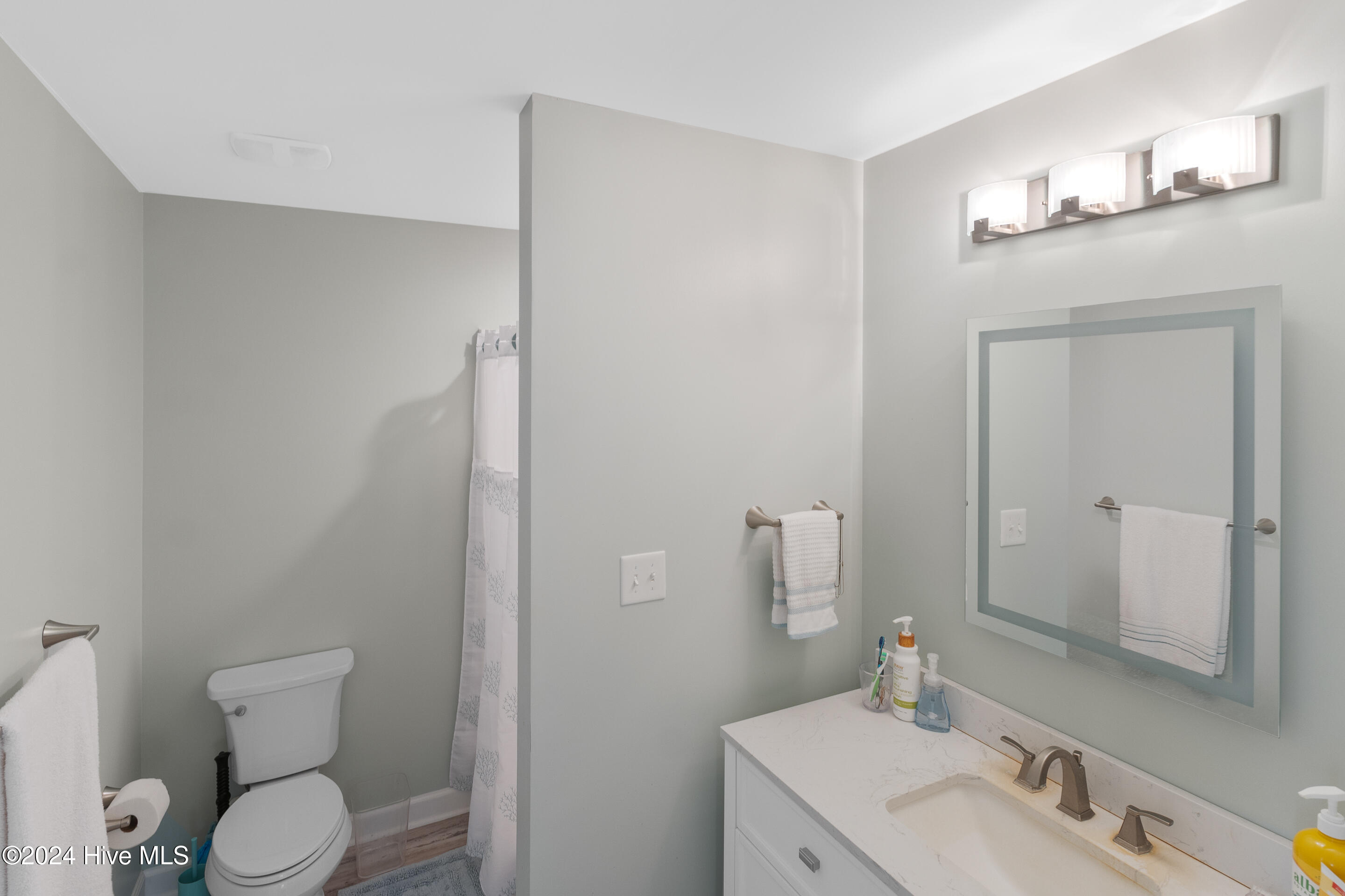 1506 Greenfield Road NW