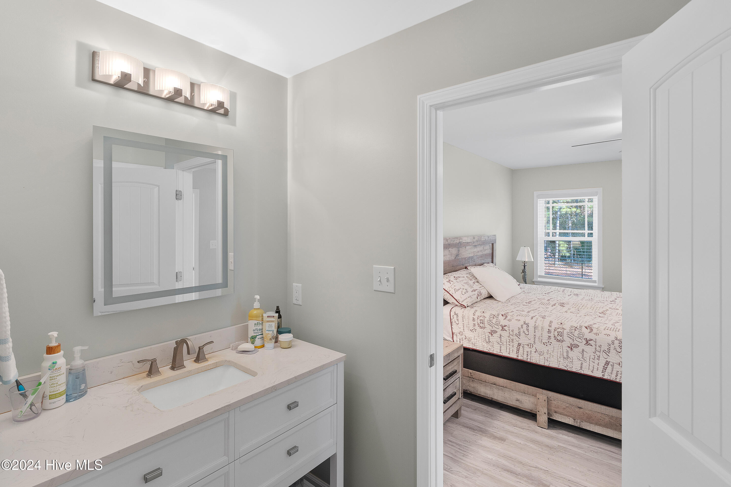 1506 Greenfield Road NW