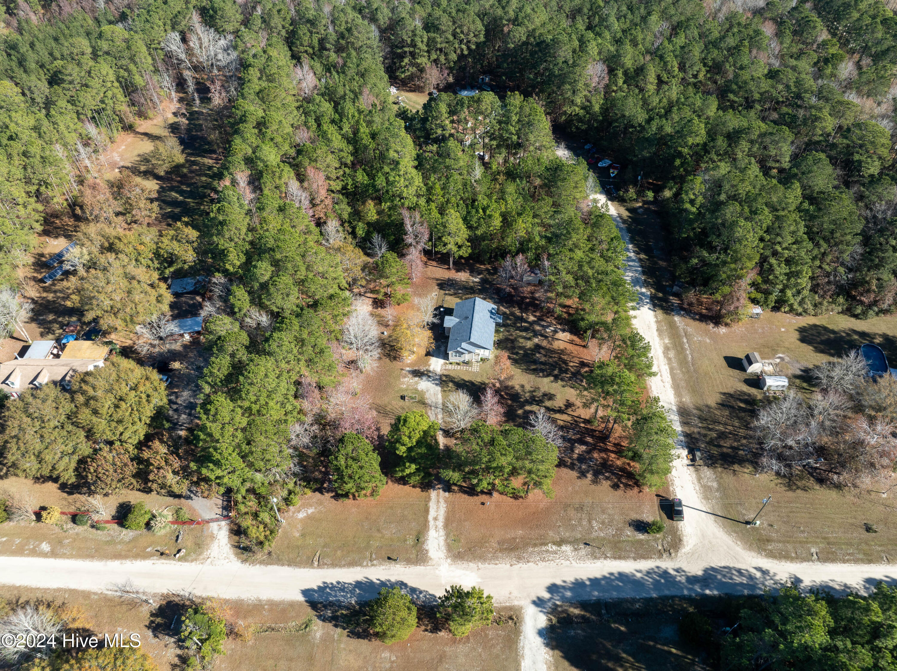 1506 Greenfield Road NW