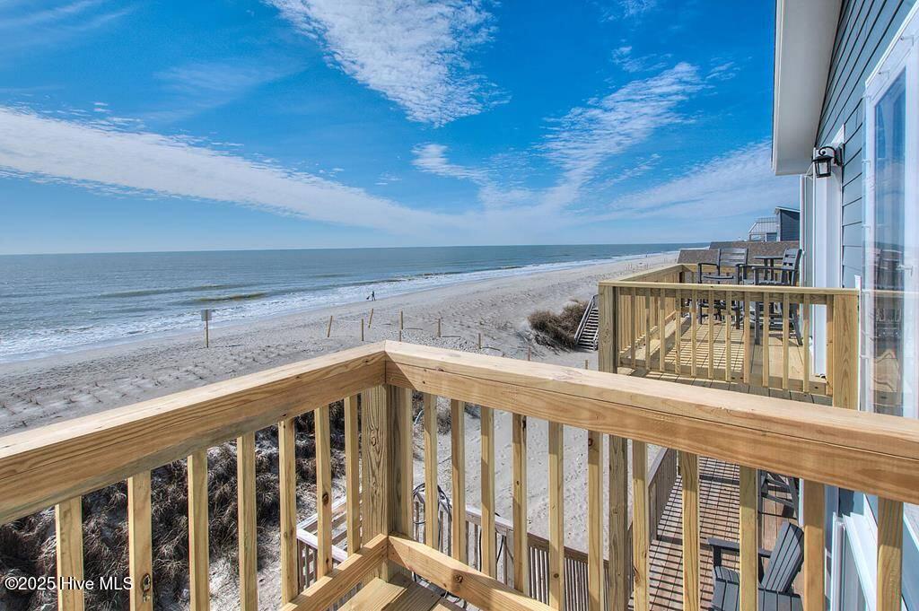 129 W Beach Drive