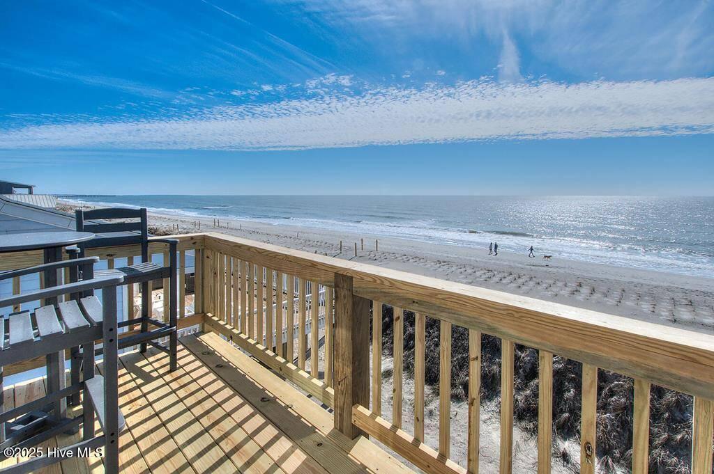 129 W Beach Drive
