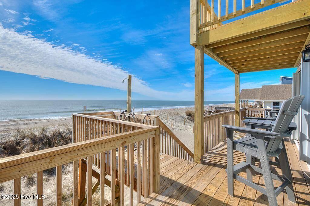 129 W Beach Drive