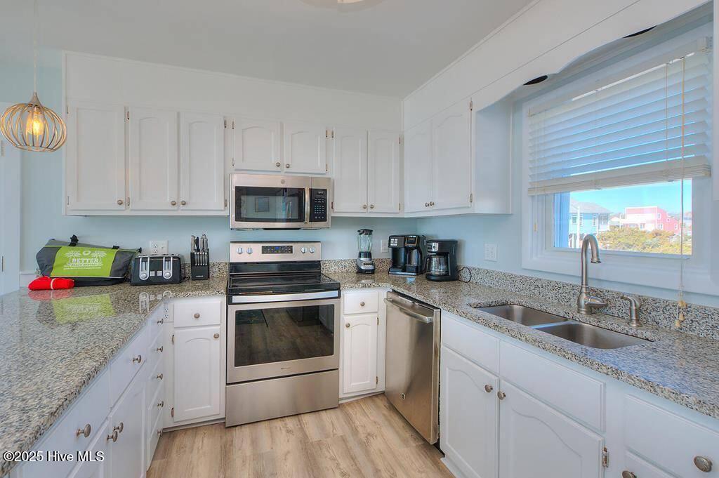 129 W Beach Drive