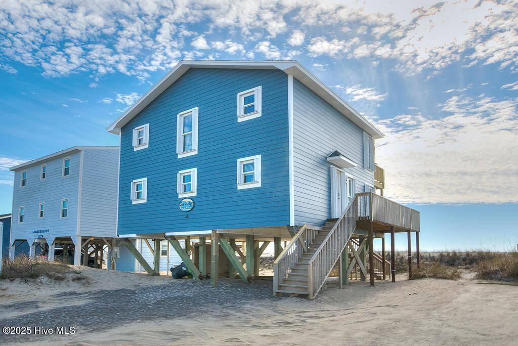 129 W Beach Drive
