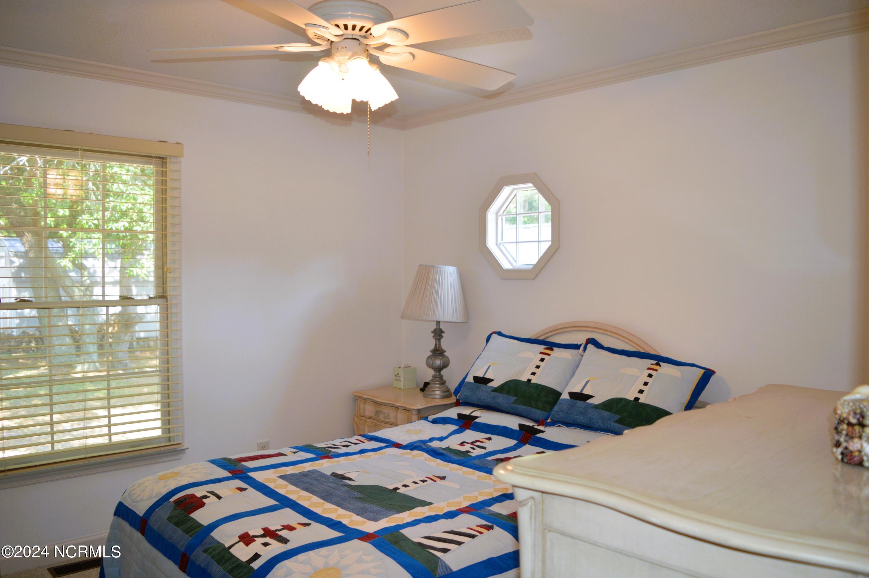 3908 Cross Street SE