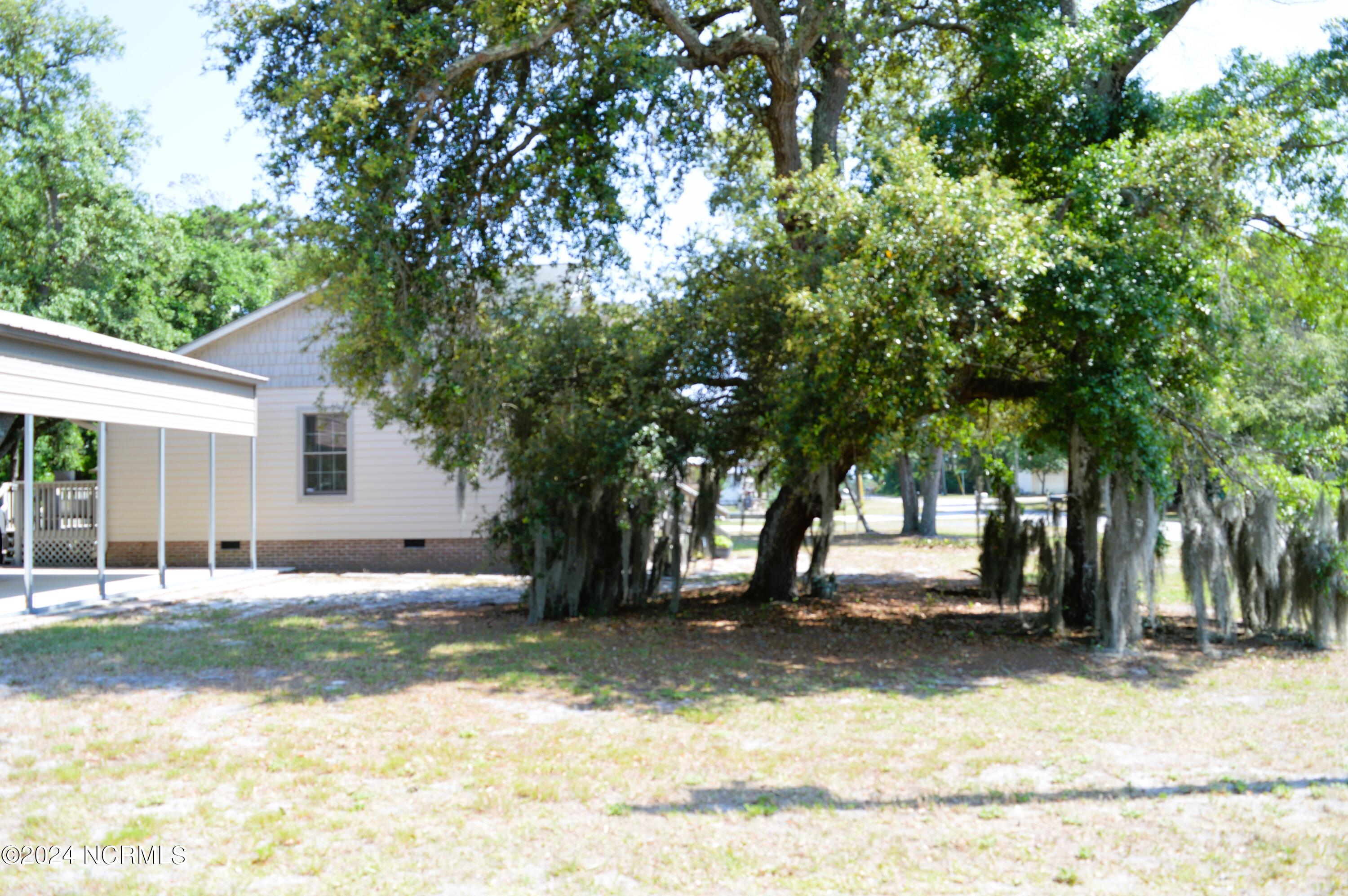 3908 Cross Street SE