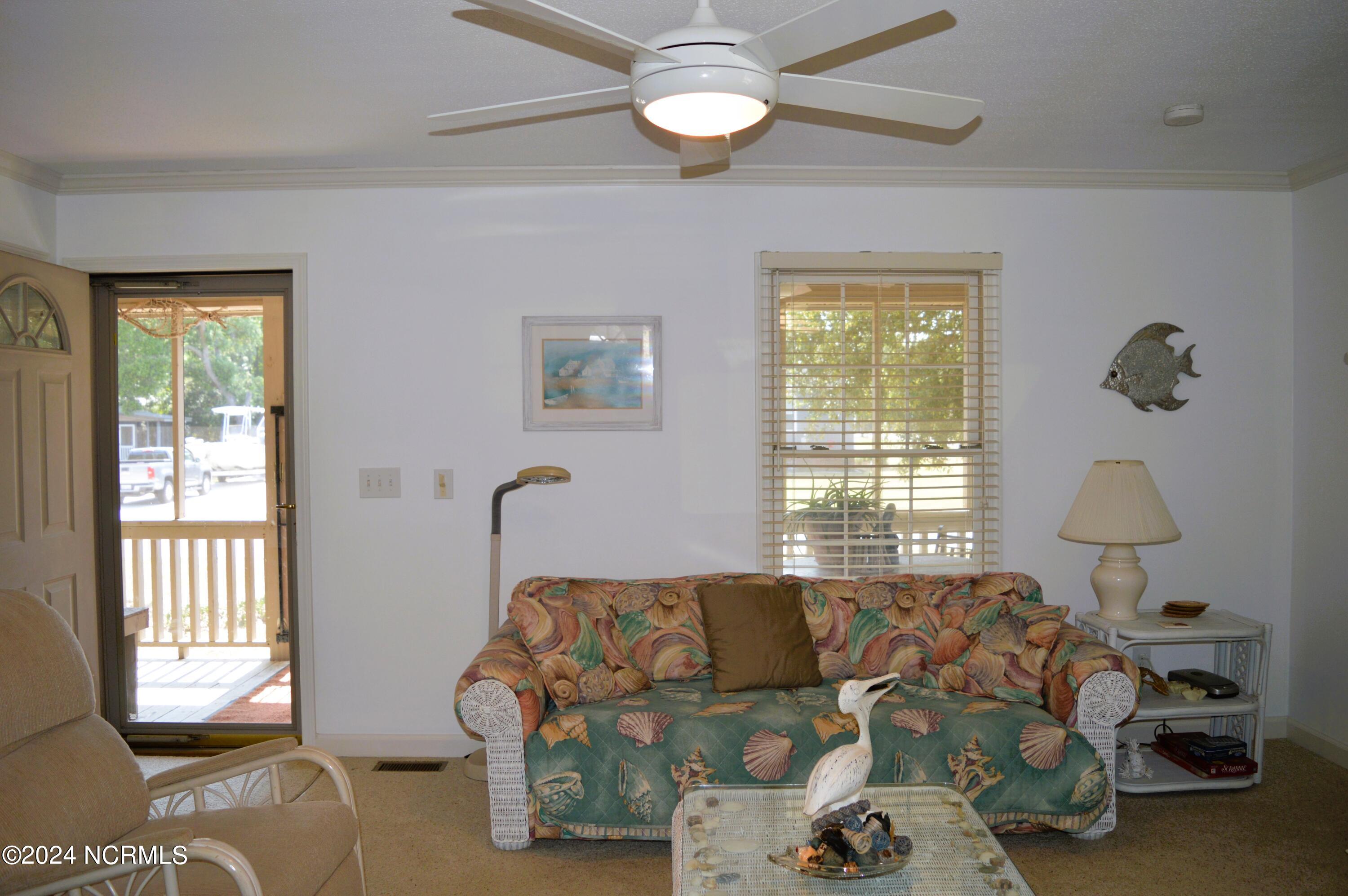 3908 Cross Street SE