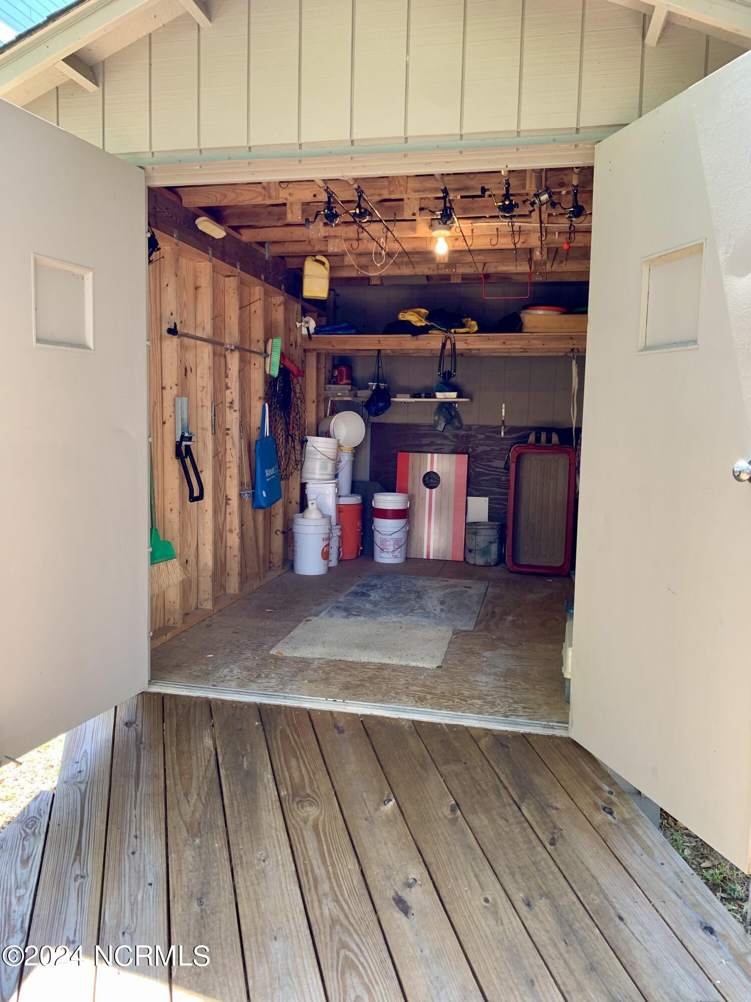 3908 Cross Street SE