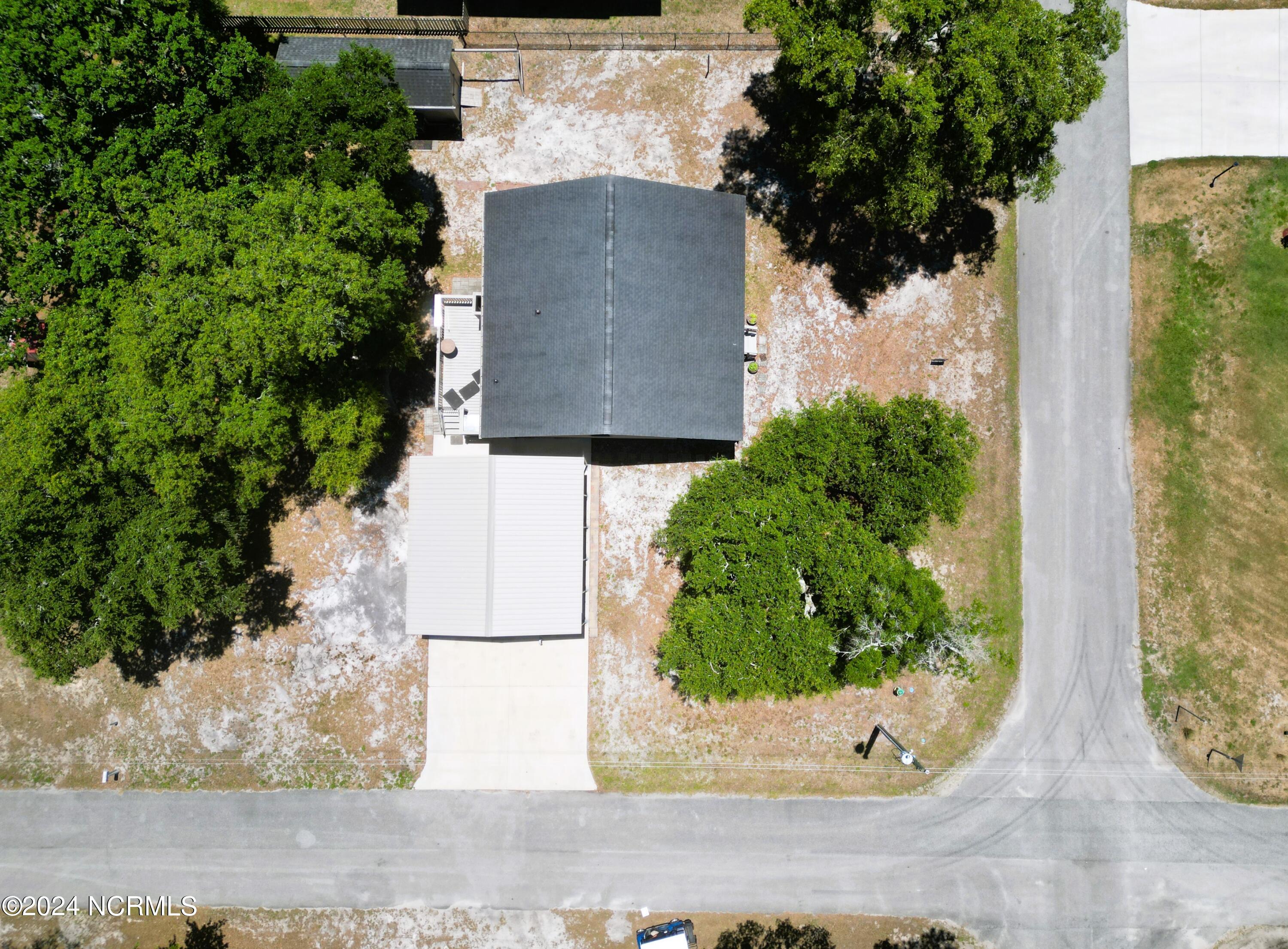 3908 Cross Street SE