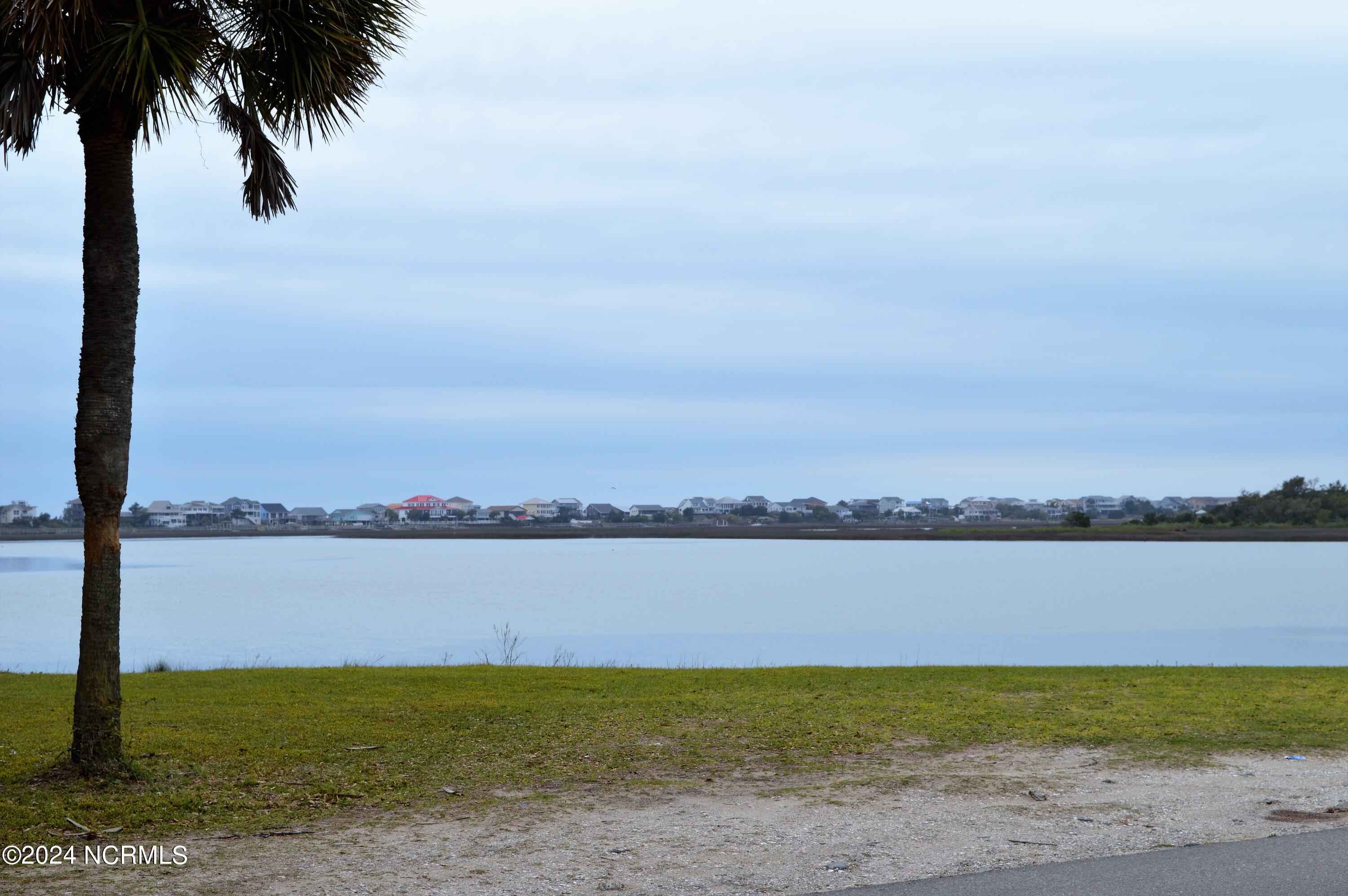 3908 Cross Street SE