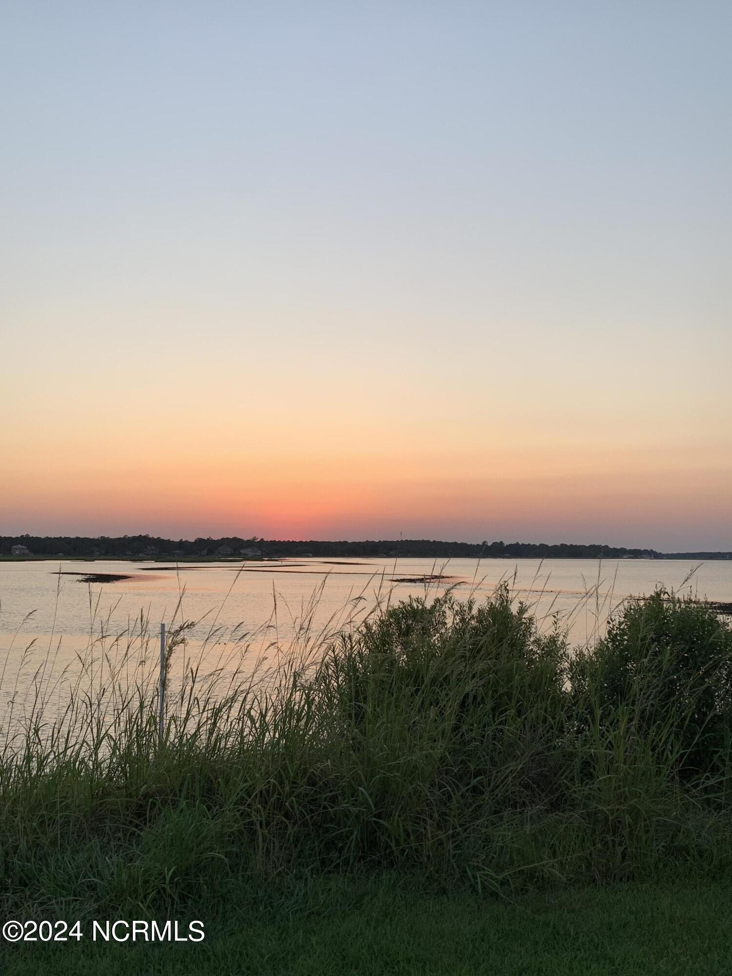 3908 Cross Street SE