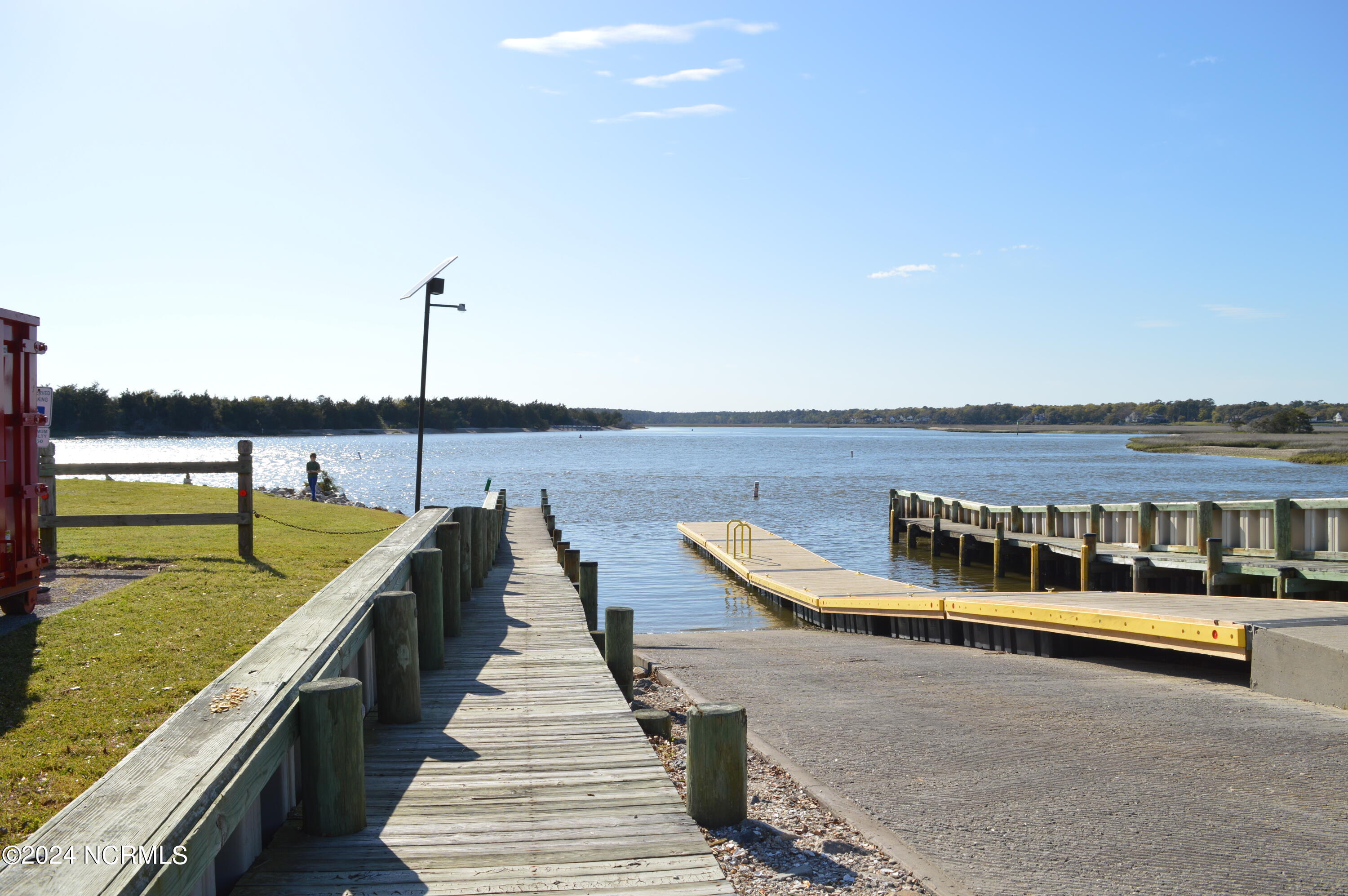 3908 Cross Street SE