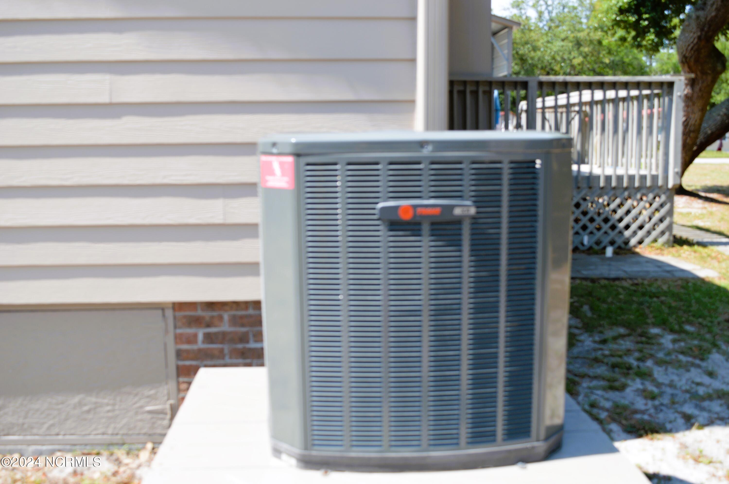 3908 Cross Street SE