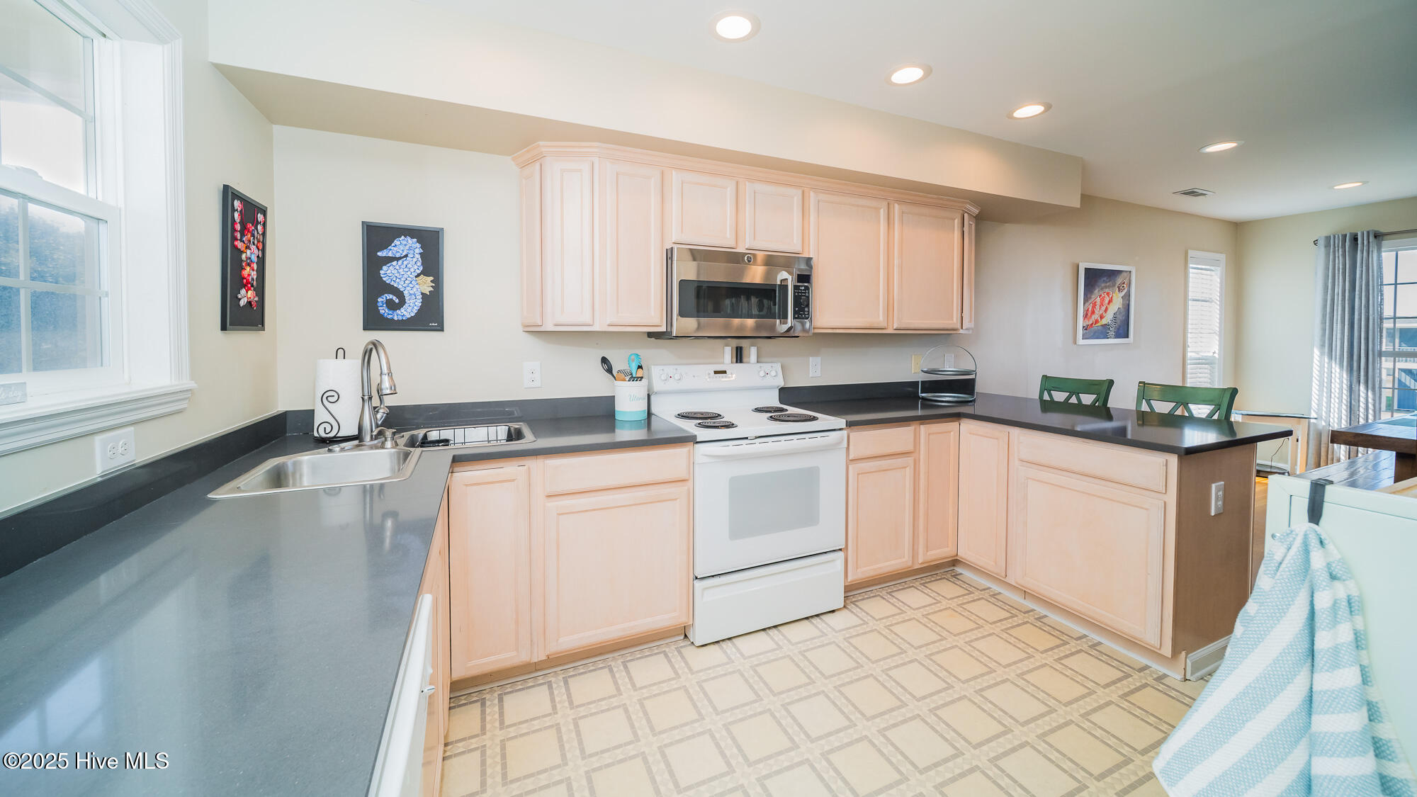 123 Tuna Drive