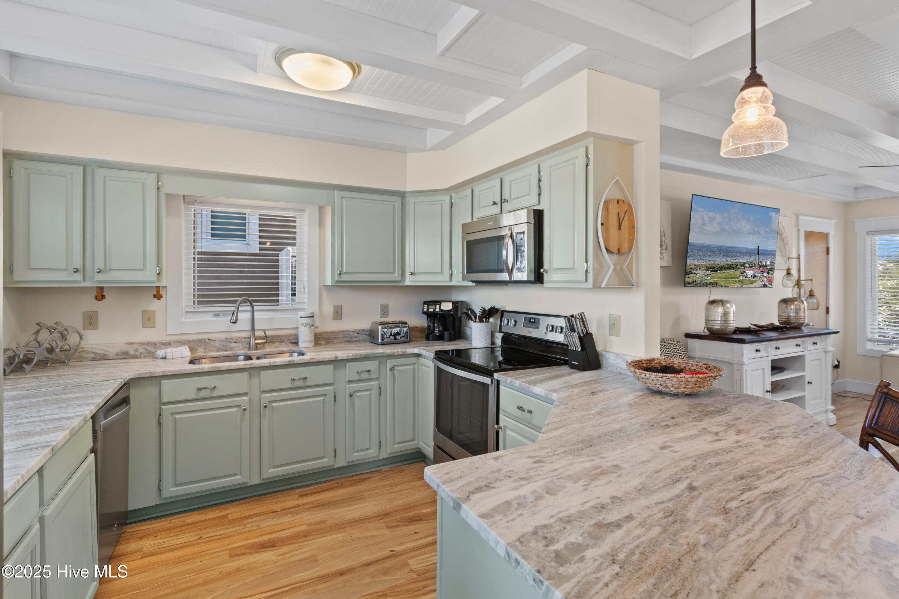 108 Caswell Beach Road