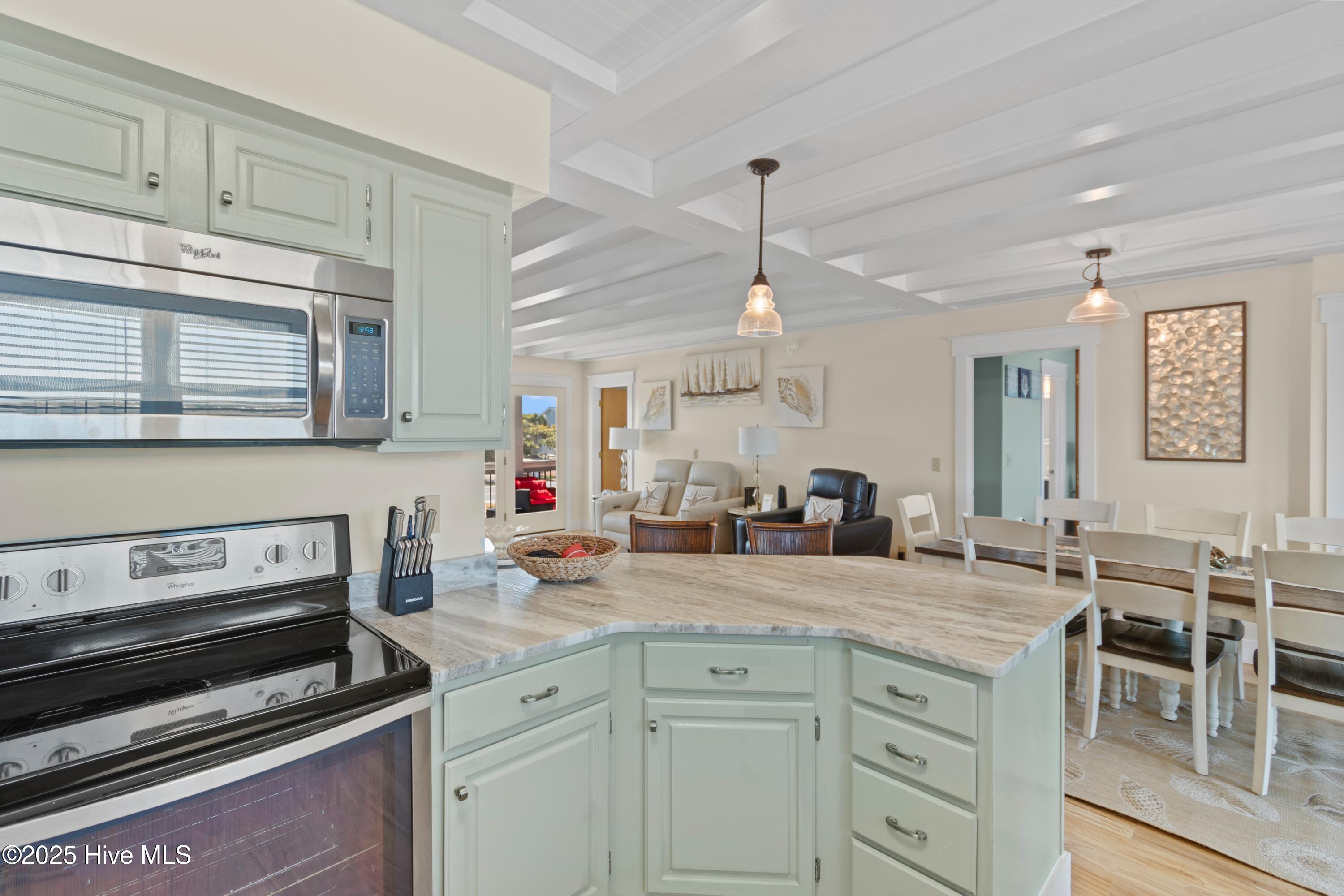 108 Caswell Beach Road