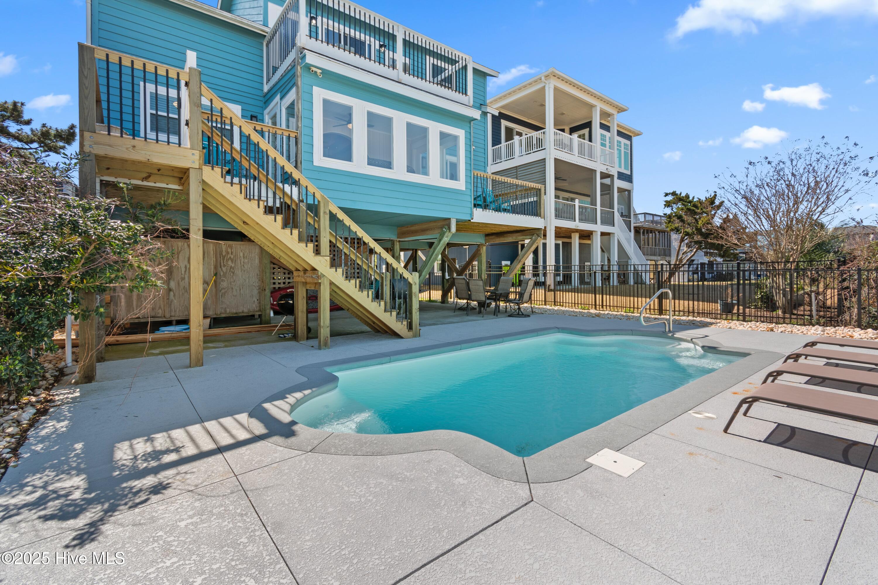 108 Caswell Beach Road