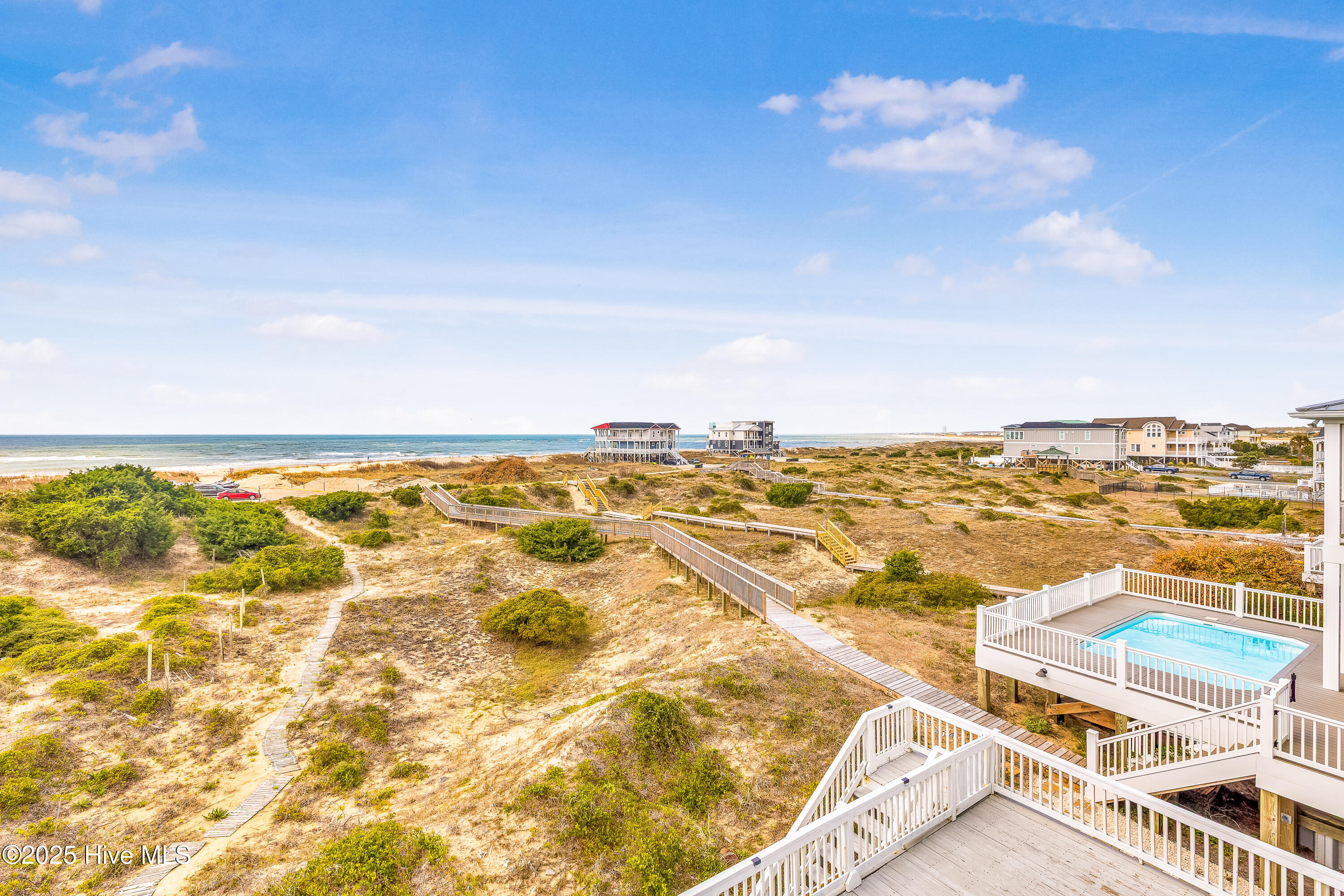 6901 Kings Lynn Drive