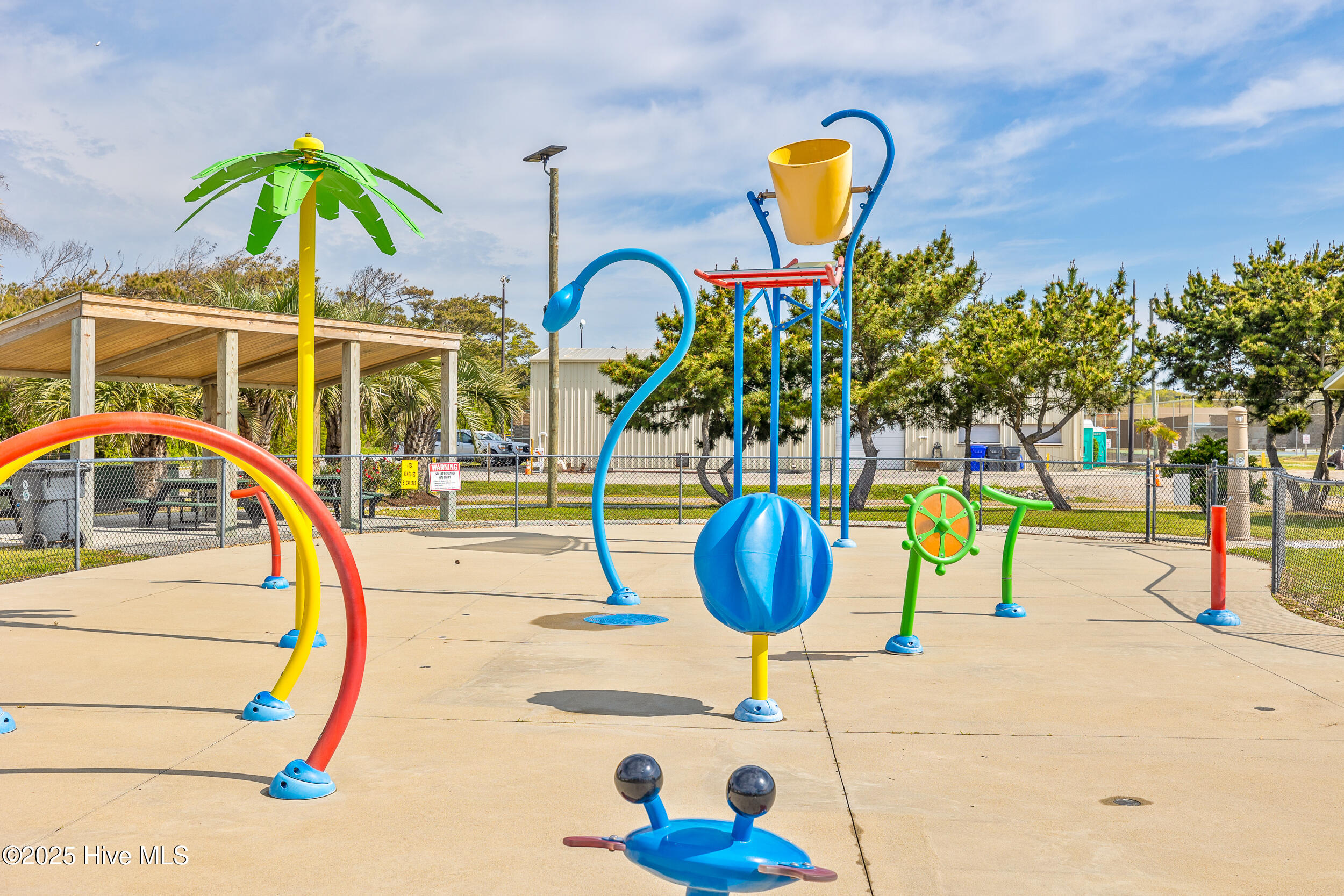 6901 Kings Lynn Drive