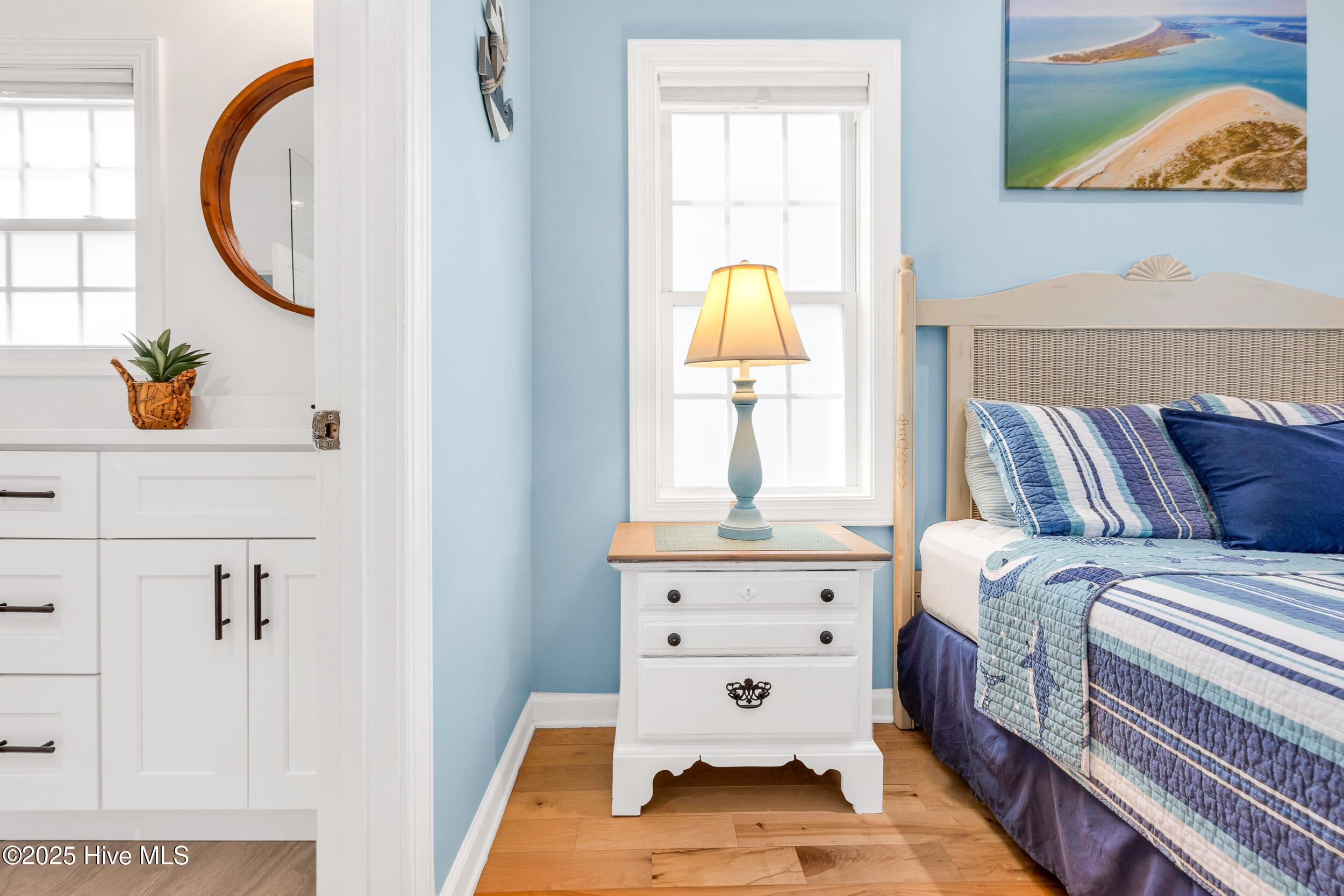 6901 Kings Lynn Drive